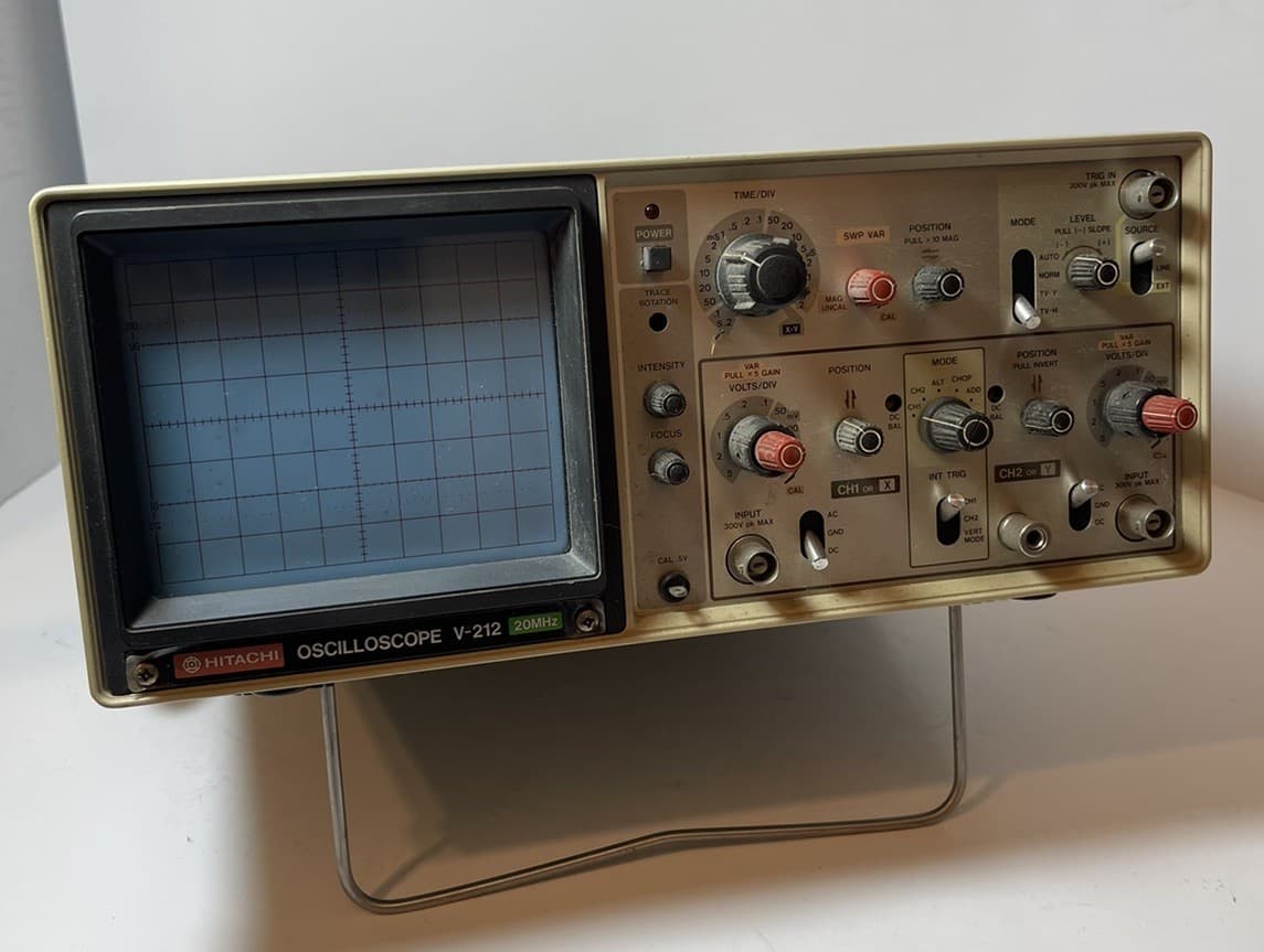 Hitachi Oscilloscope V-212 20mhz Power Tested with Manual 2