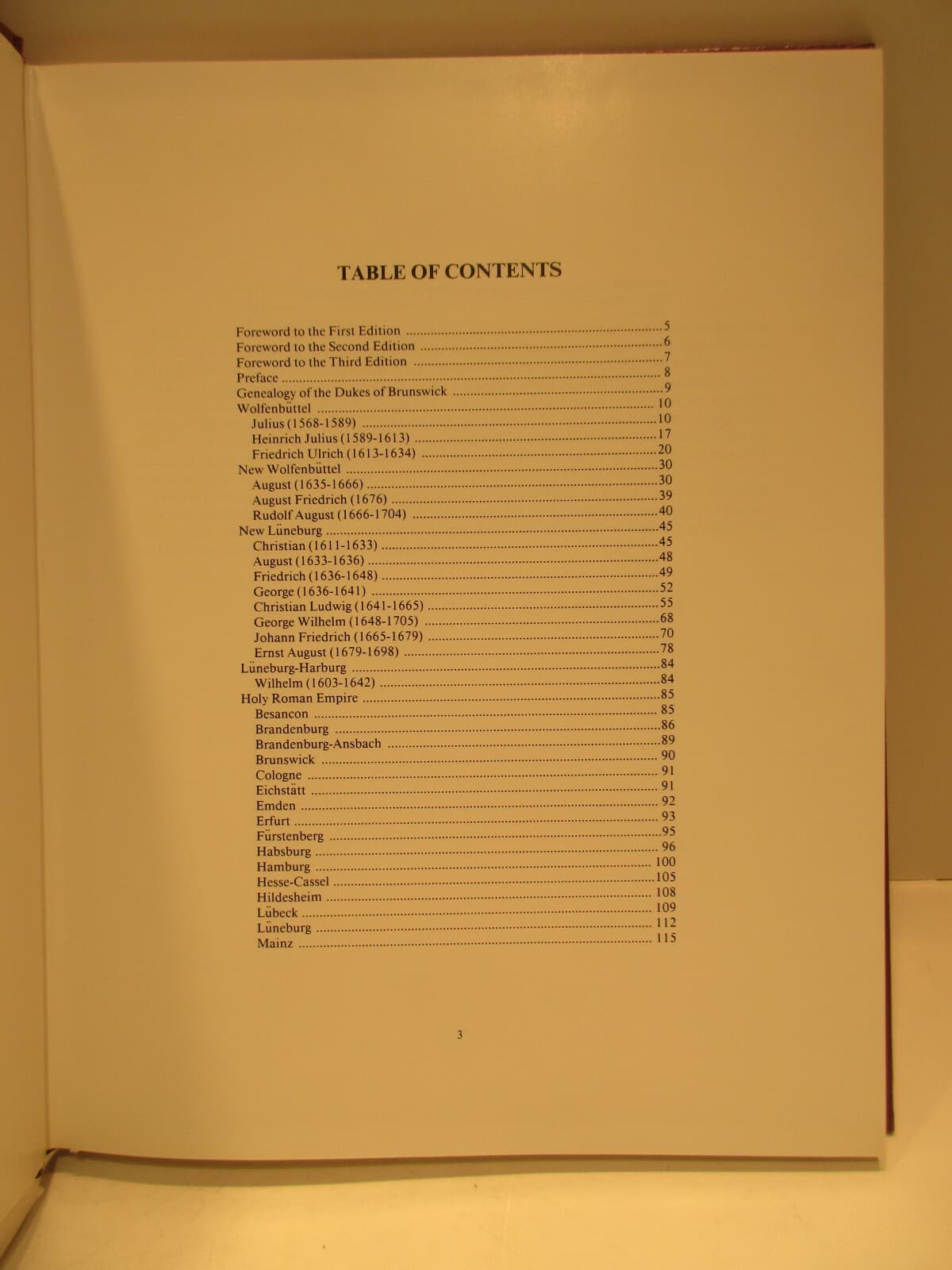 Large Size Silver Coins of the World 16th-19th Centuries 3rd Ed John S Davenport 3