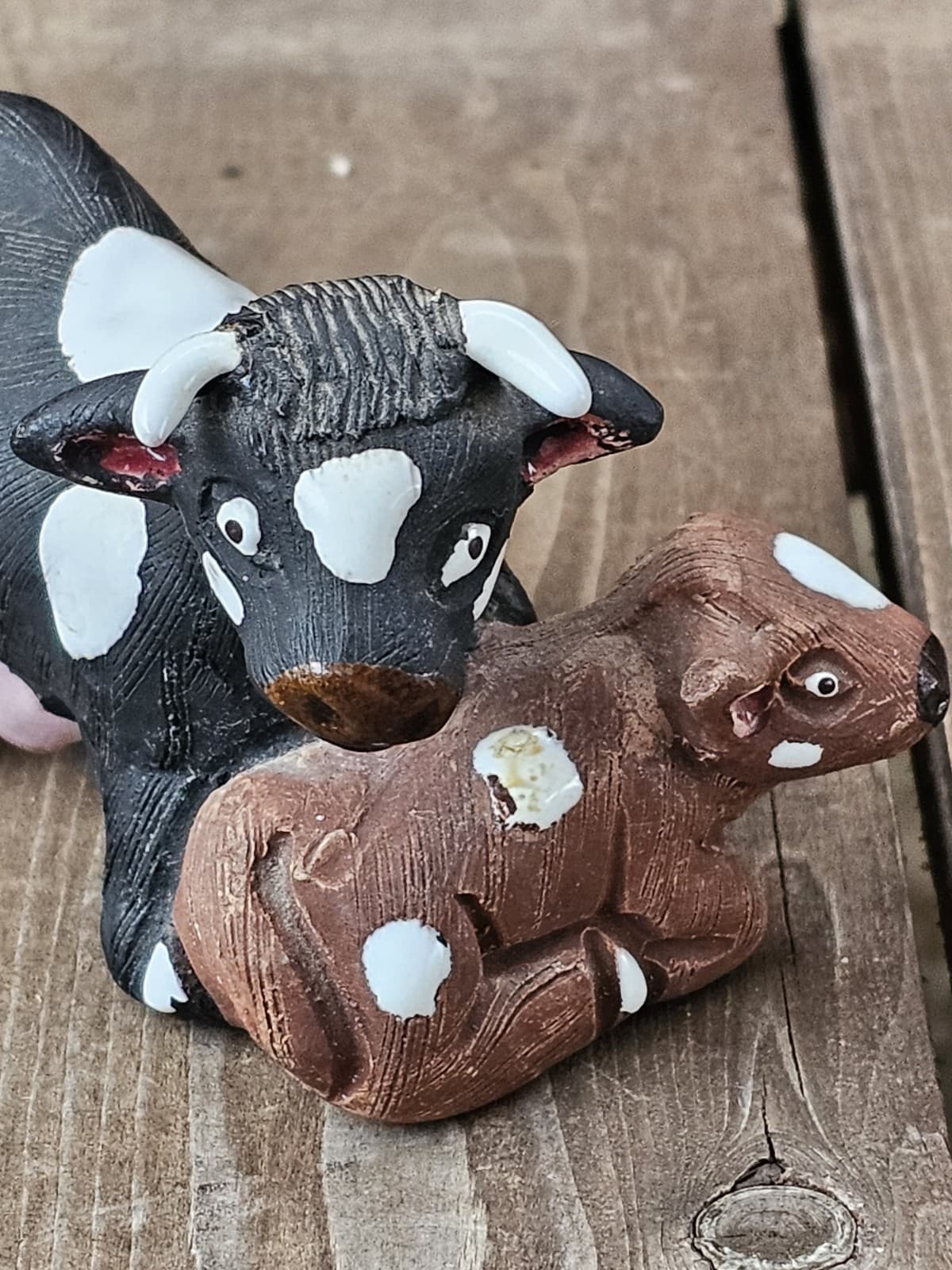 Vintage Handmade Signed Peruvian Clay Cow & Calf Peru Folk Art Native American  3