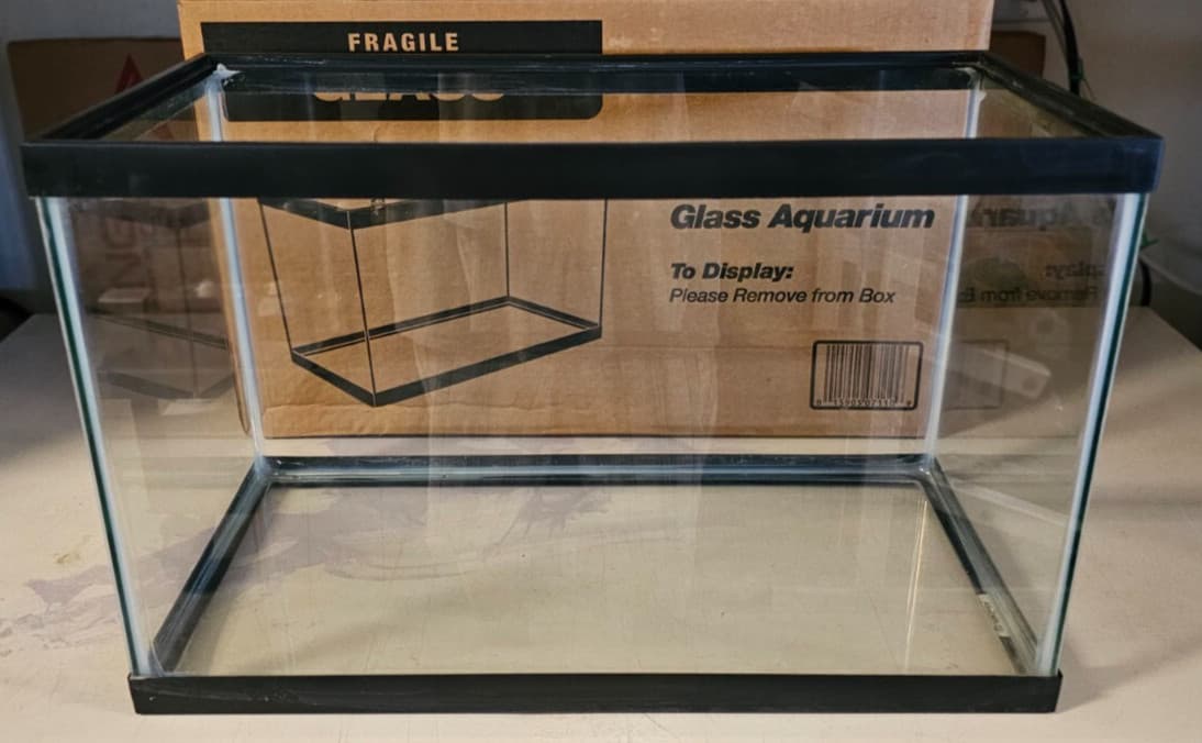 10 Gallon Glass Fish Tank Aquarium - Ideal for Freshwater, Tropical, & Plants 4