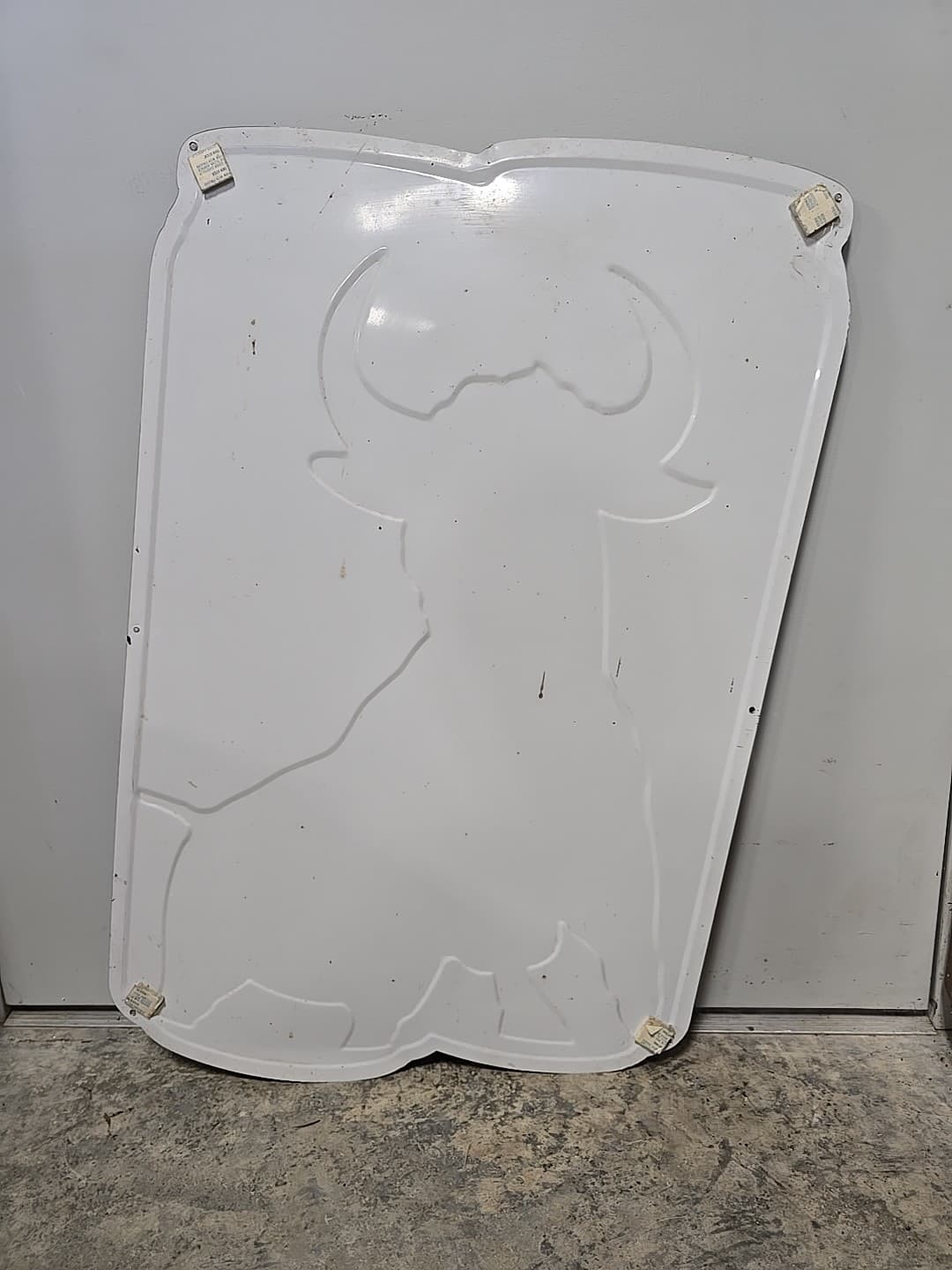 Schlitz Malt Liquor Bull Metal Bar Sign - 21" x 31" 2