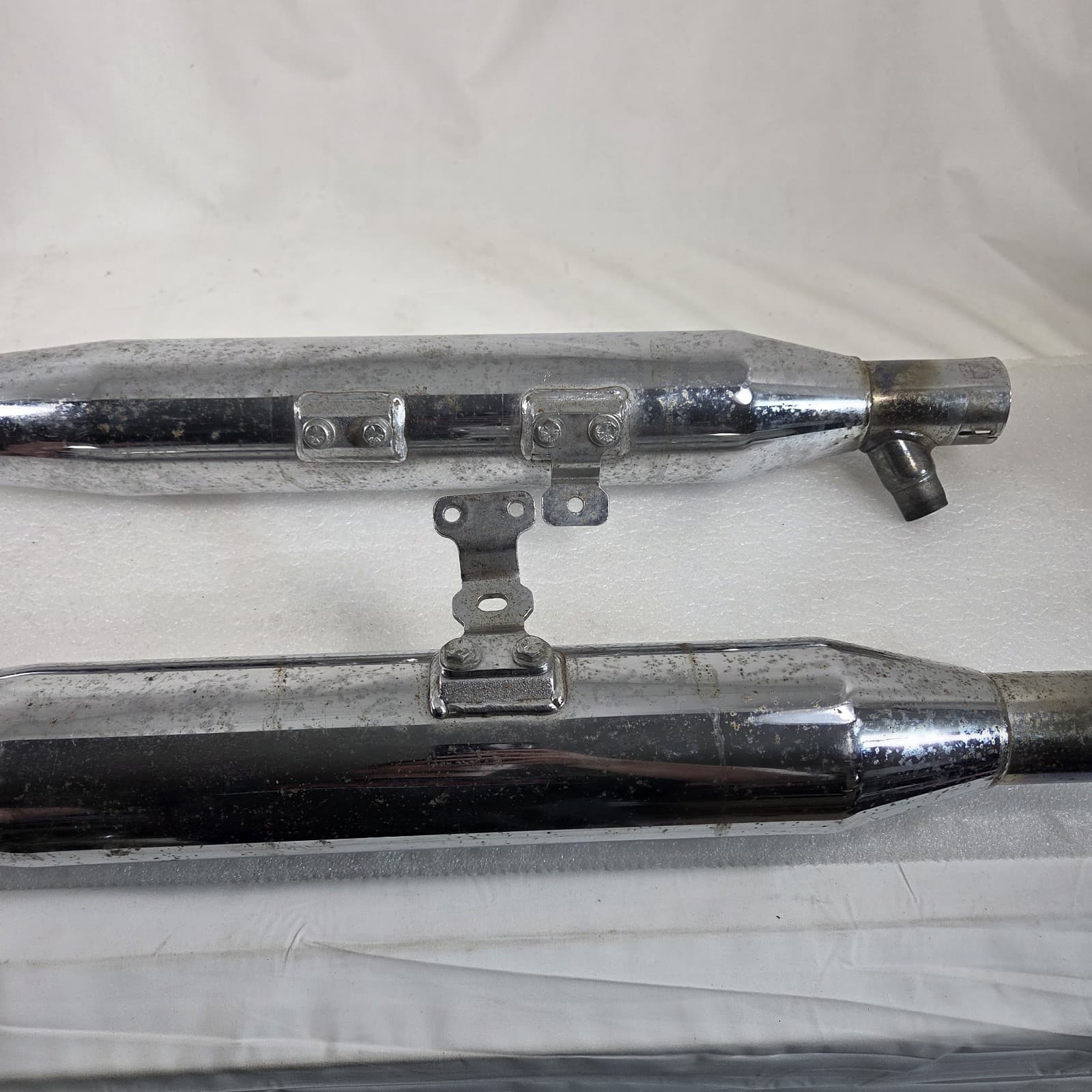 Harley-Davidson Dyna FXD FXDL FXDX OEM Mufflers Exhaust Set 65094-00 & 65890-00  2