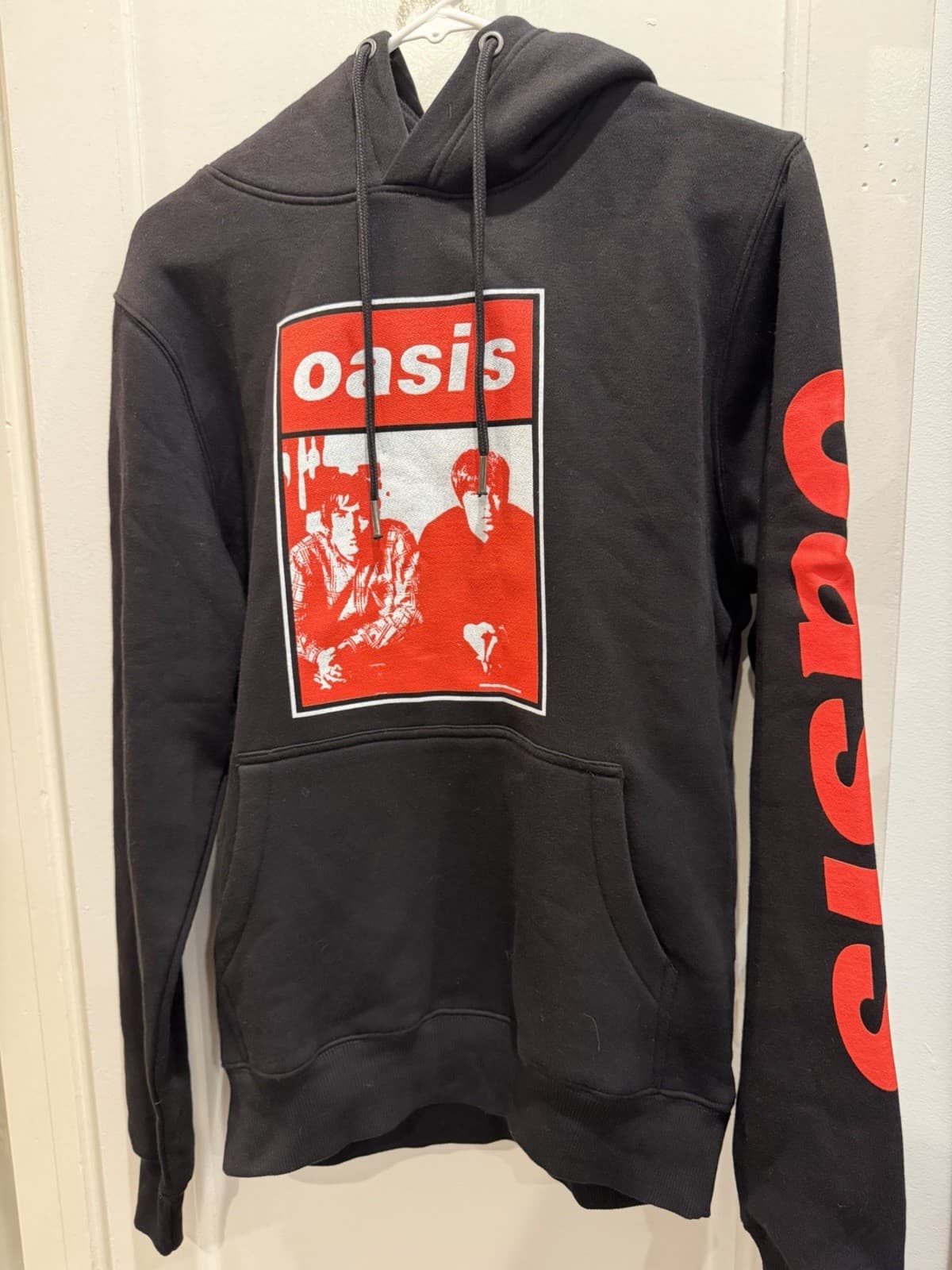 NEW OASIS Live '25 Wonderwall Red Photo Hoodie Black Size Small