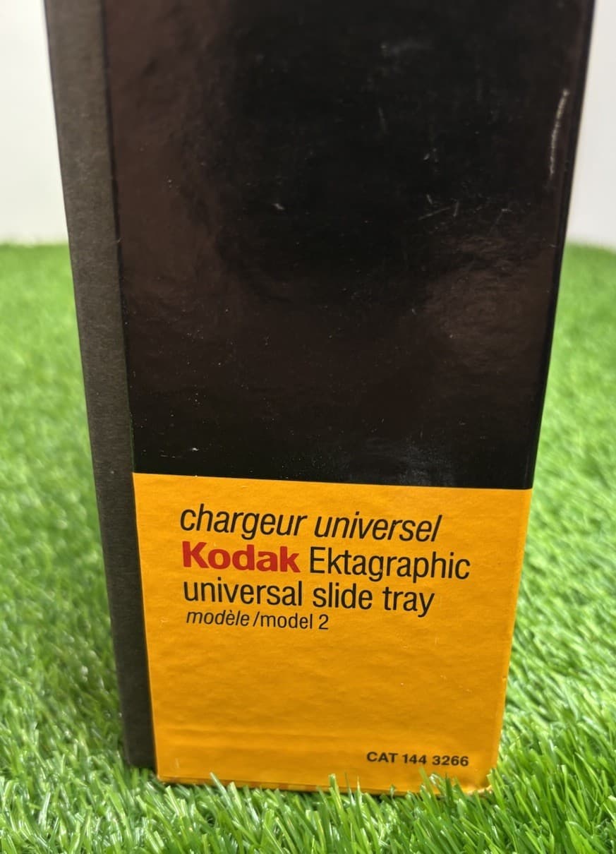 Kodak 80 Slide Ektagraphic Universal Carousel Tray Model 2 CAT 144 3266 VTG 4