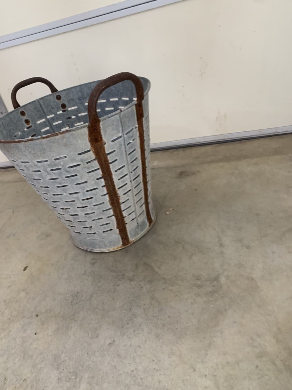 Large Vintage Galvanised Olive Bucket  Rustic Metal Basket 2