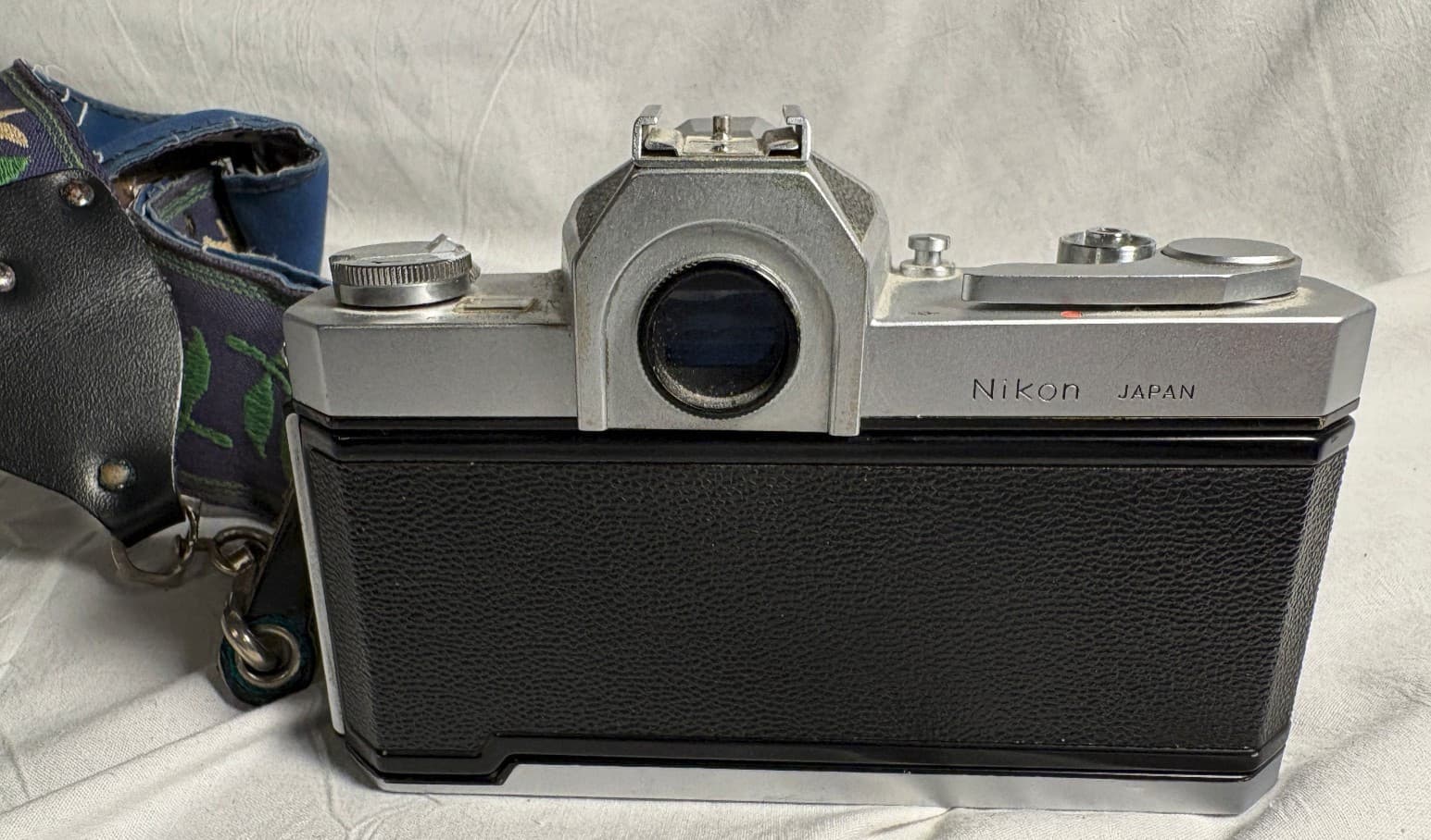 Nikkormat FTN- F Mount Silver Film Camera Body untested 3