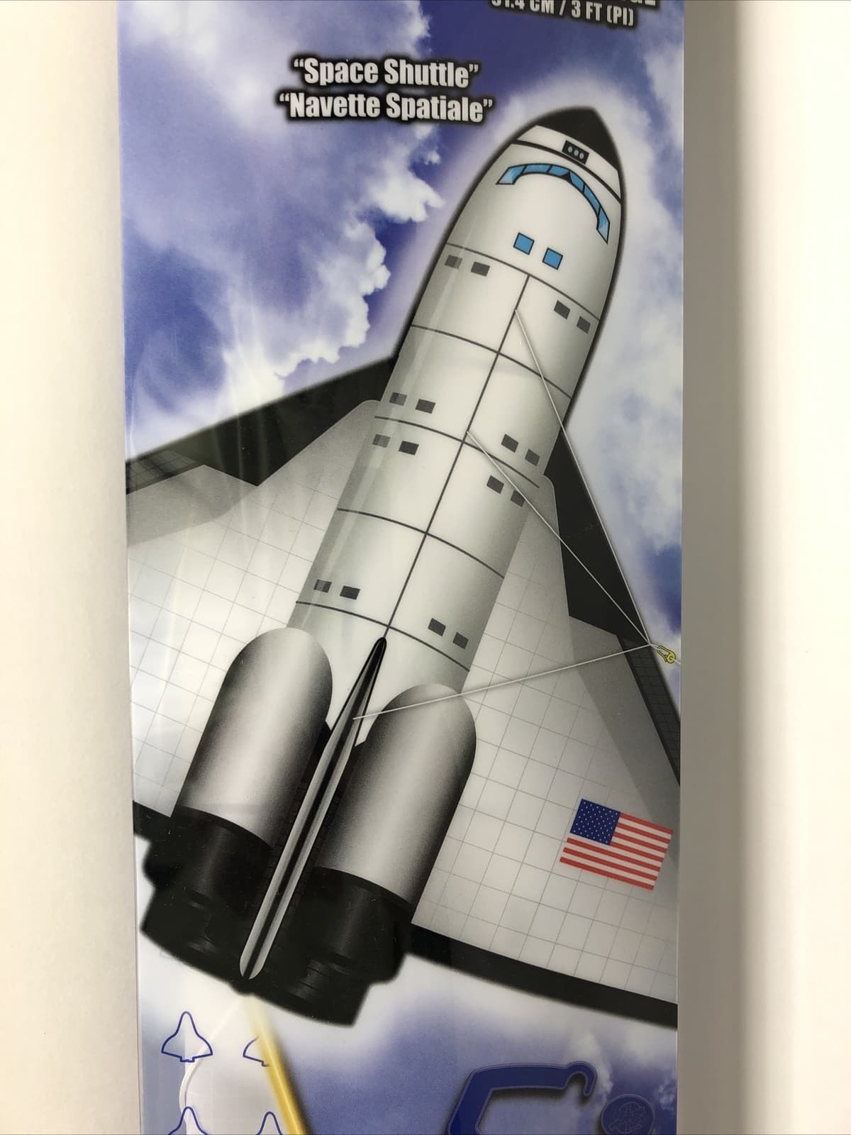 Space Shuttle Nylon Kite 36-Inch-Wide with Handle Line and QuikClip OuterSpace 4