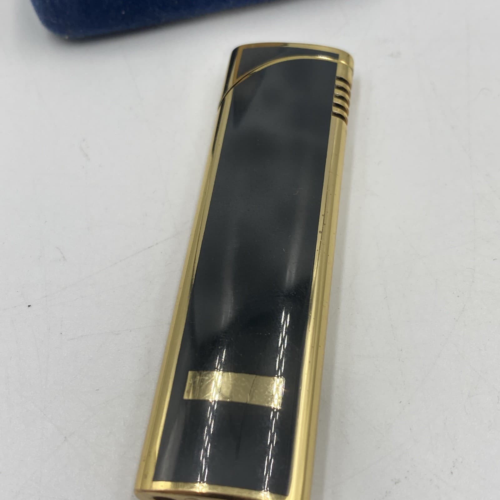 Colibri Electro-Quartz No Flint No Battery No Spark Wheel Black/gray 4