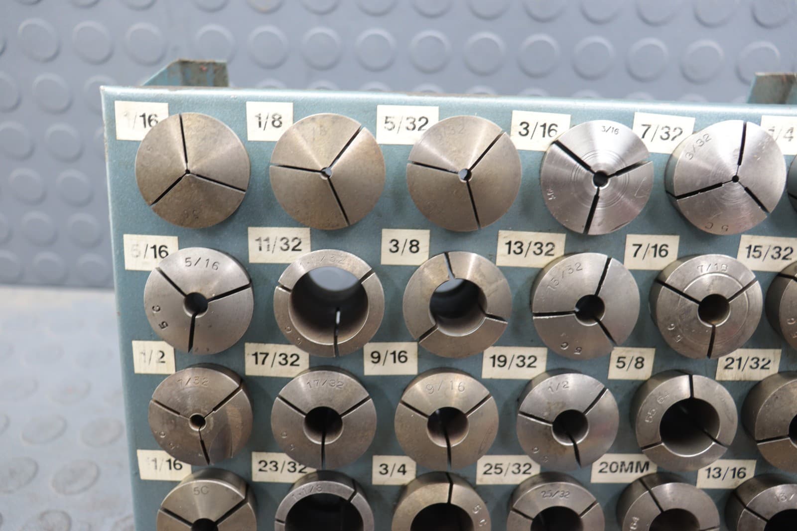 UNBRANDED 5C COLLET LOT OF 32 LOC8016 4