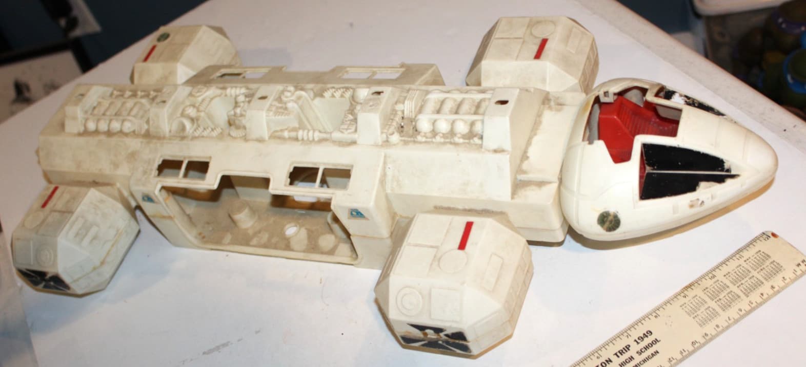 RARE Space 1999 Eagle 1 Spaceship Model Toy 1976 ATV LARGE Plastic VTG Parts HTF