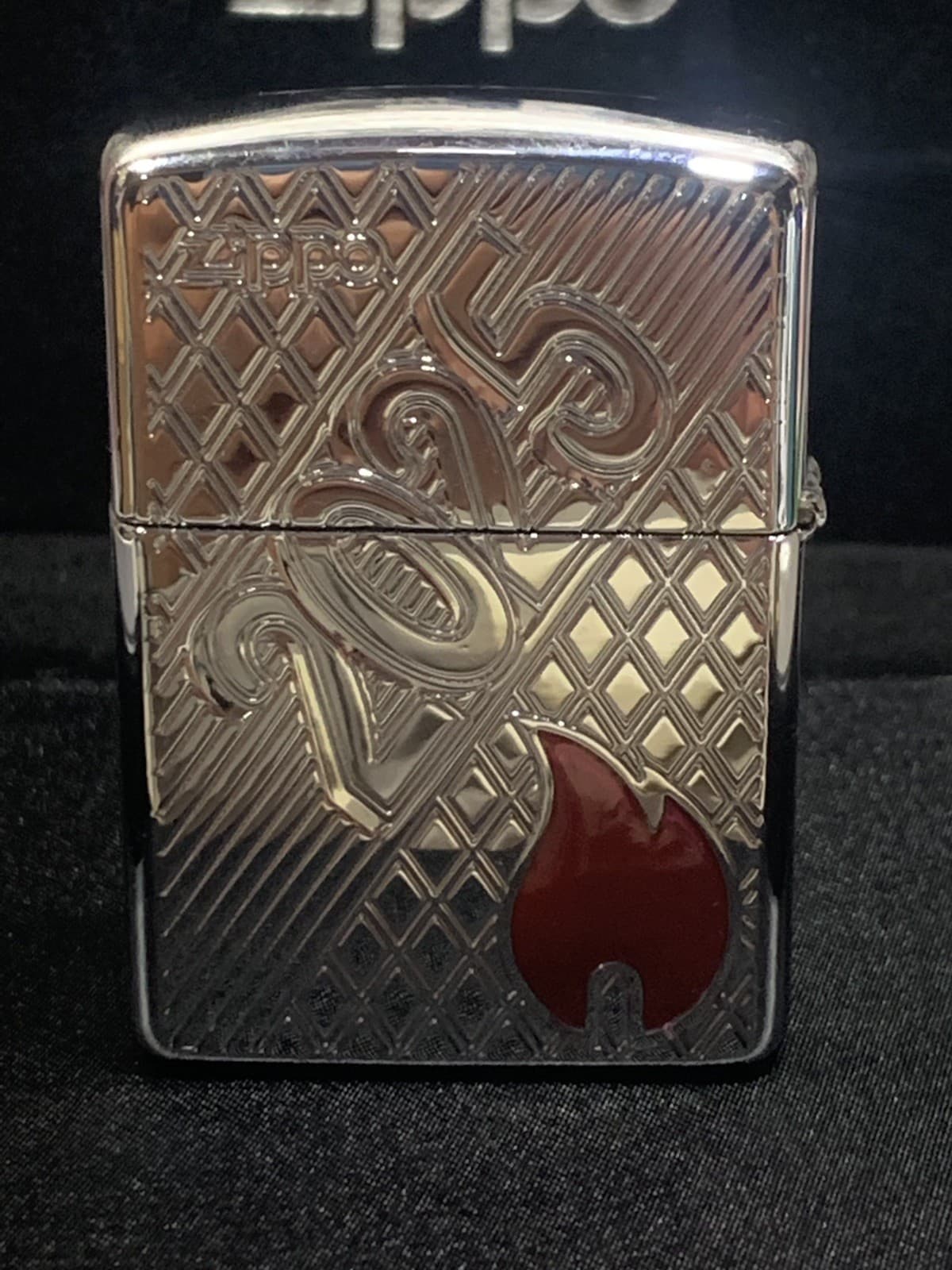 Zippo 2025 Logo Zippo Armor 39/100 Limited Edition Exquisite Zippo Box 2