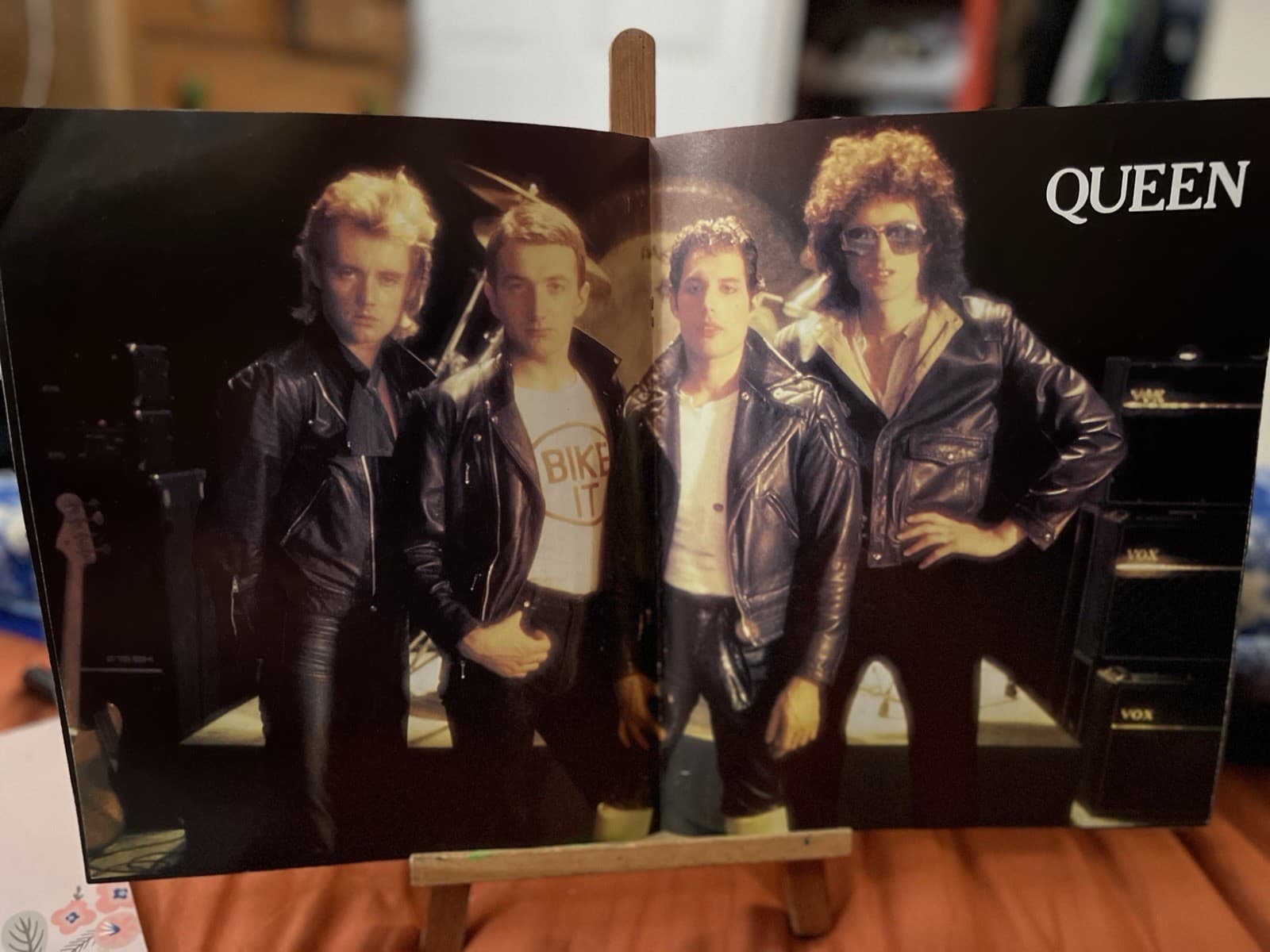 QUEEN The Band Concert Tour Program Book. USA 1980 Tour 2