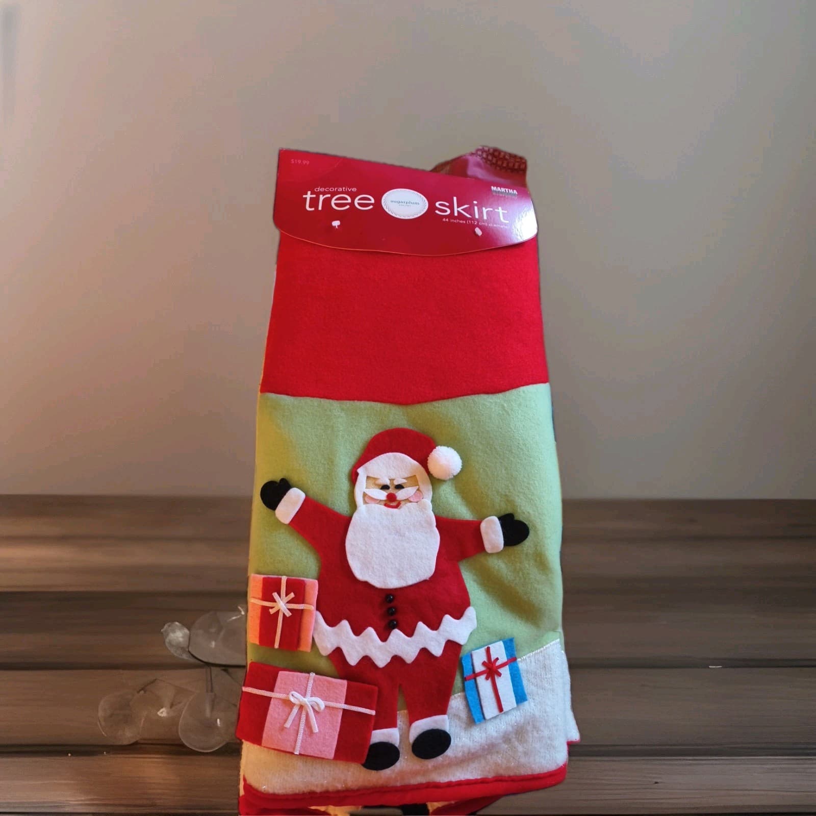 Vintage Christmas Tree Skirt NOS Martha Stewart Santa & Gifts Felt Applique 44"  2