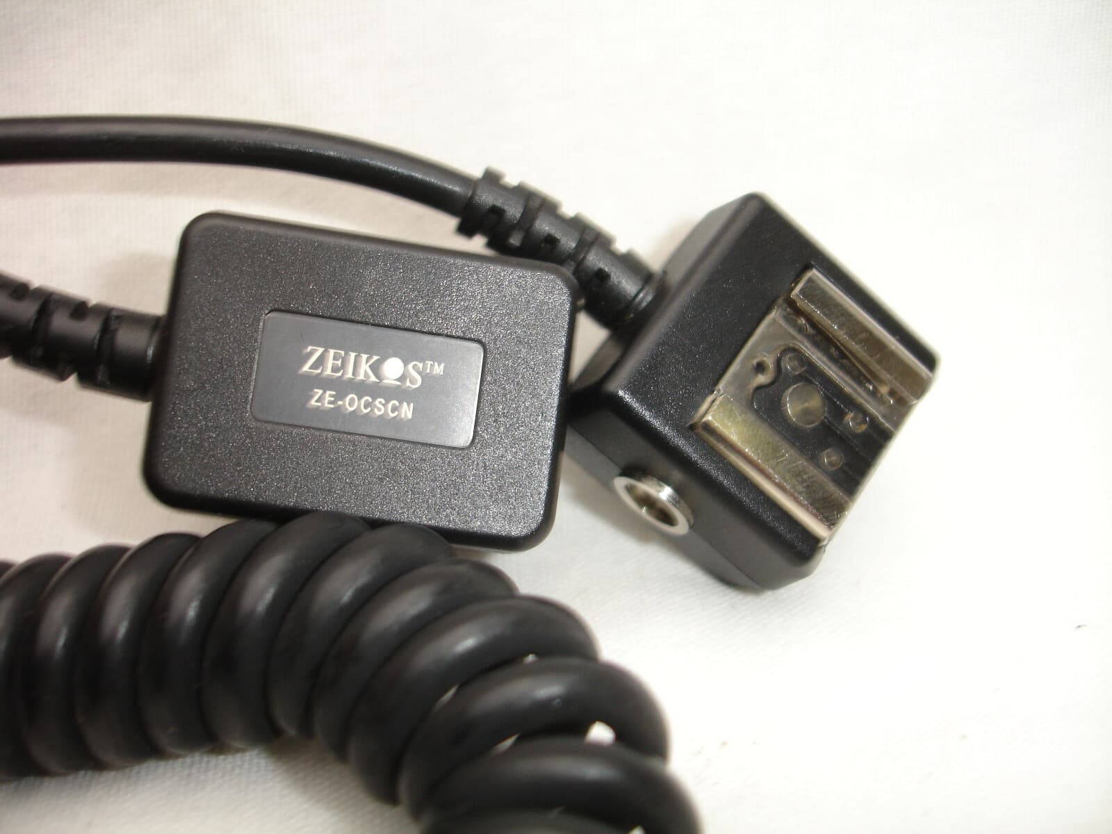 ZEIKOS Flash Cord for Canon EOS cameras ze-ocscn 2