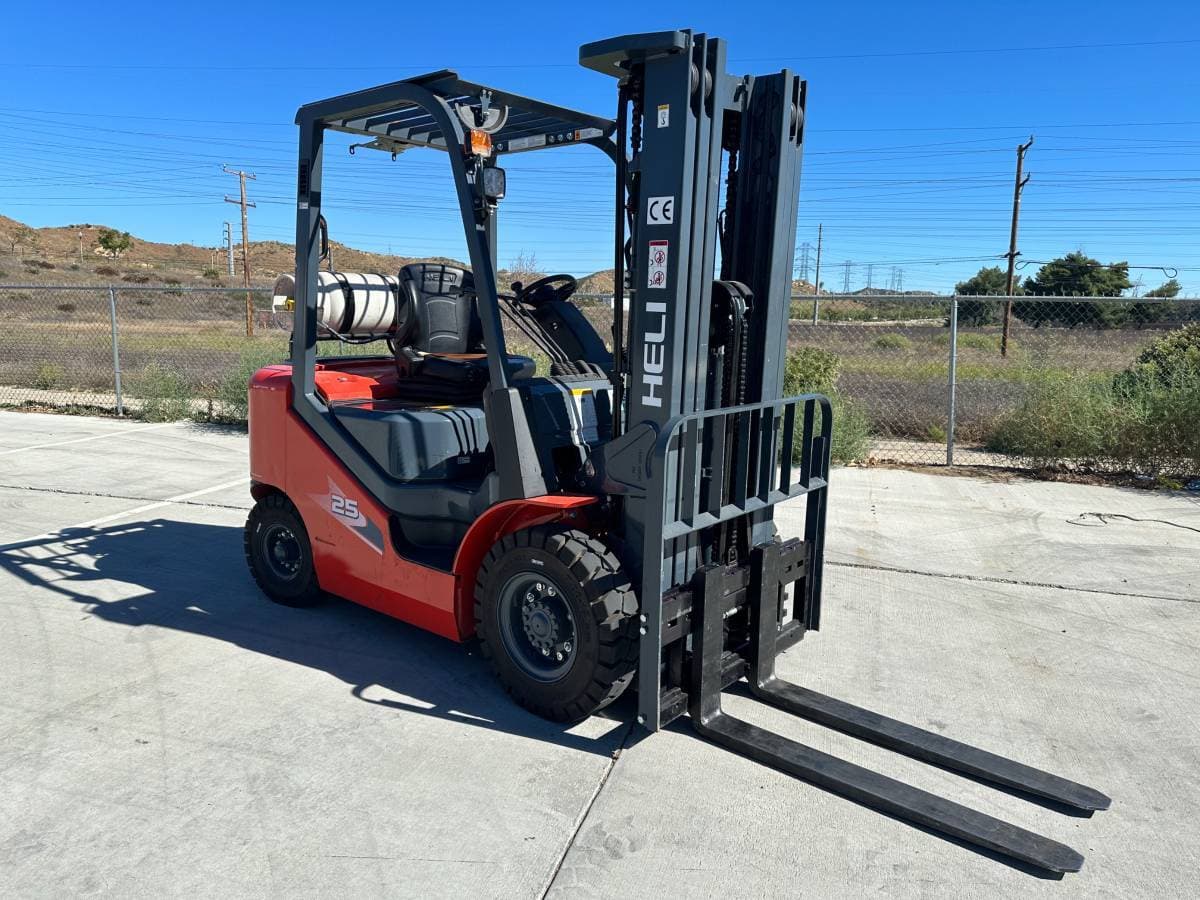 NEW 2022 Heli CPYD25-M1H Forklift 5000 lb 6