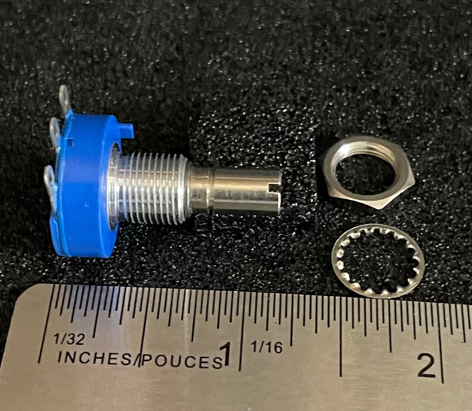 1pc Bourns 3852A-282-502A 5K OHM  2 WATT Linear Taper Potentiometer  **NOS 2