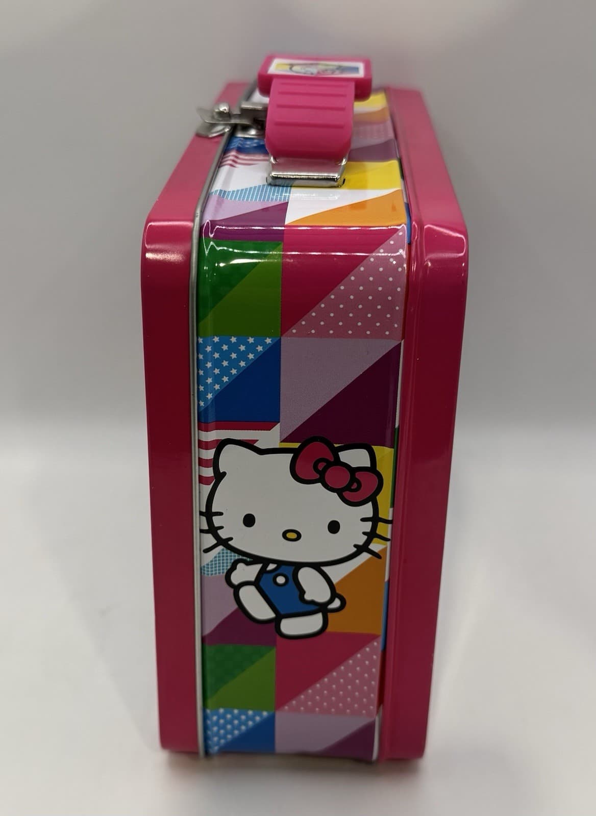 Sanrio Hello Kitty Tin Collectible Lunch Box/Purse 2014 2