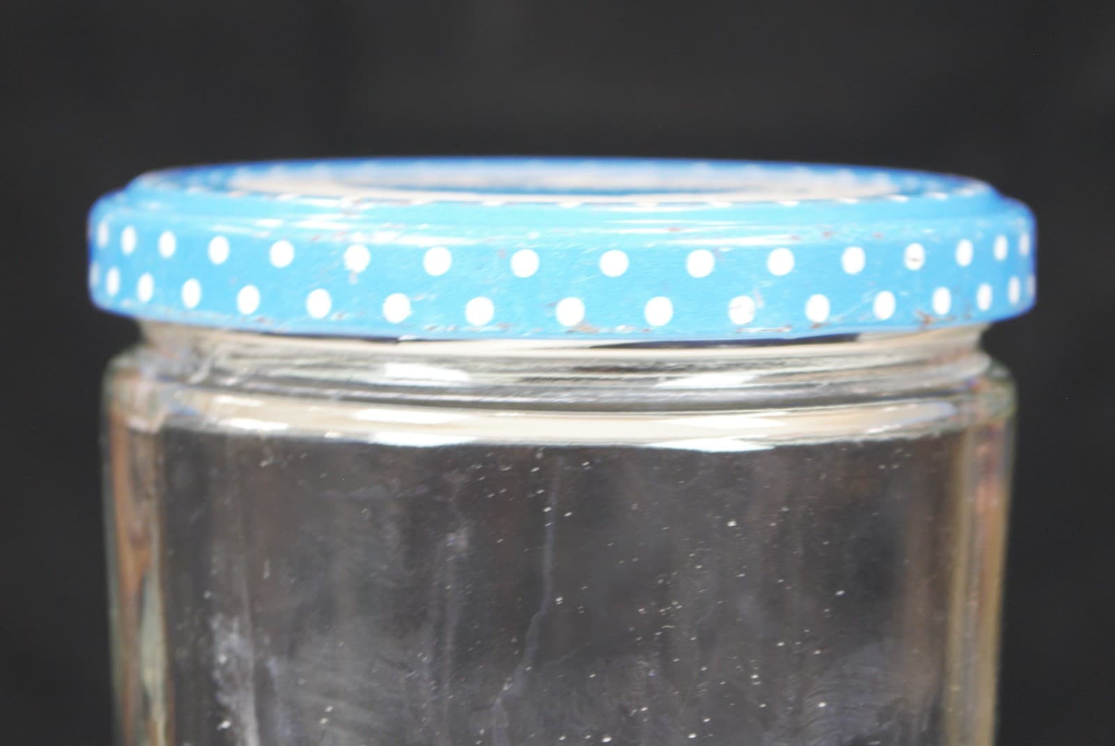 Mary Ellen a cup to a cup blue polka dot lid clear jar empty of jam and jelly 5