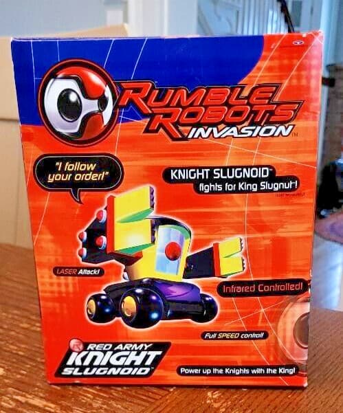 Rumble Robots knight slugnoid  Red army  Fighting Robots 2001 trendmasters mib 4