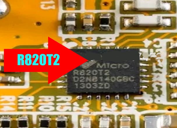 RTL-SDR radio receiver (TCXO) RTL2832U + R820T2  Fan/Thermal cooled unit 4