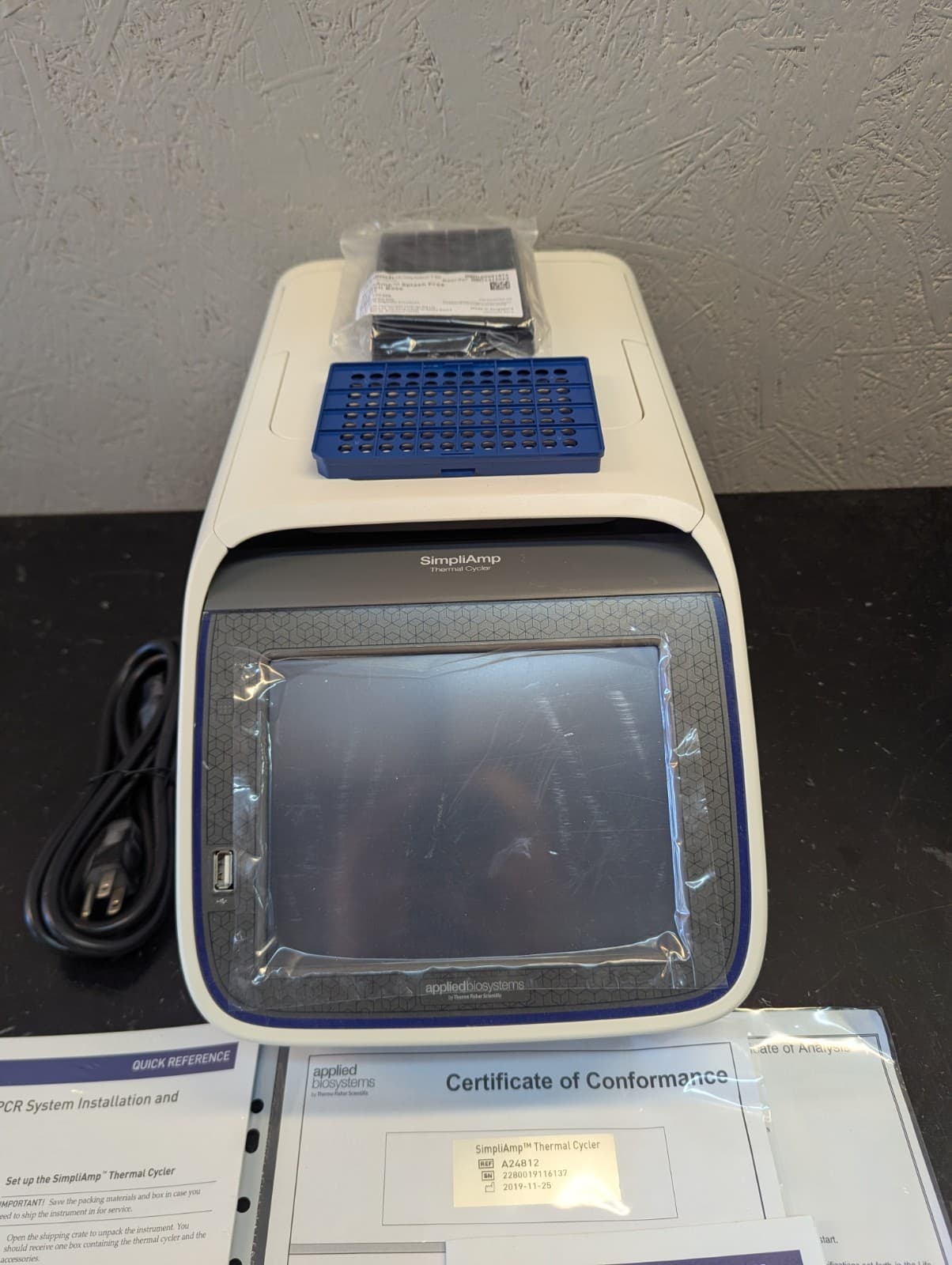 Thermo Scientific Applied Biosystems SimpliAmp PCR Thermal Cycler REF A24812 2