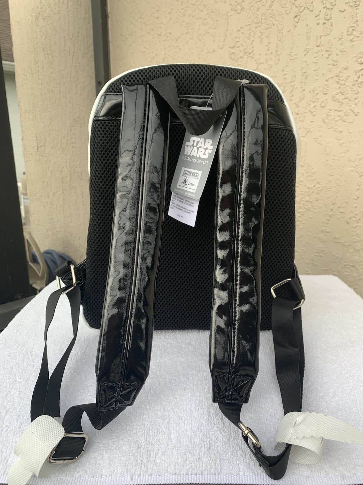 2025Disney Parks Star Wars Stormtrooper Helmet Backpack NEW 2