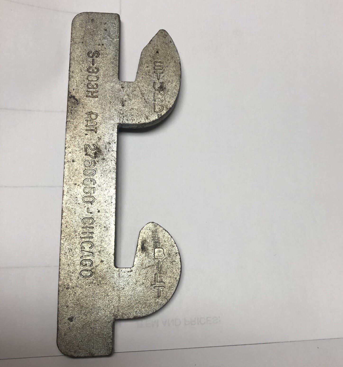 Sturdi Built Pallet Rack Clips - 100 pcs 2