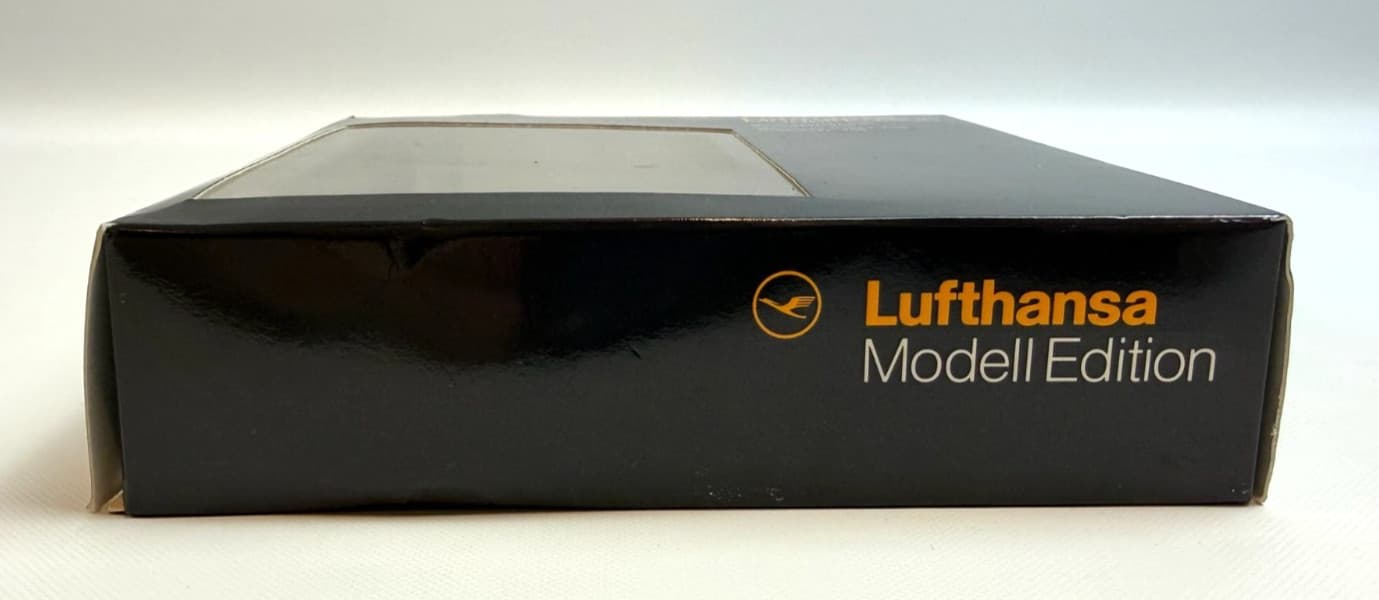 Lufthansa Modell Edition 1:500 Diecast Boeing 747-400 Airplane Window Boxed VG 5