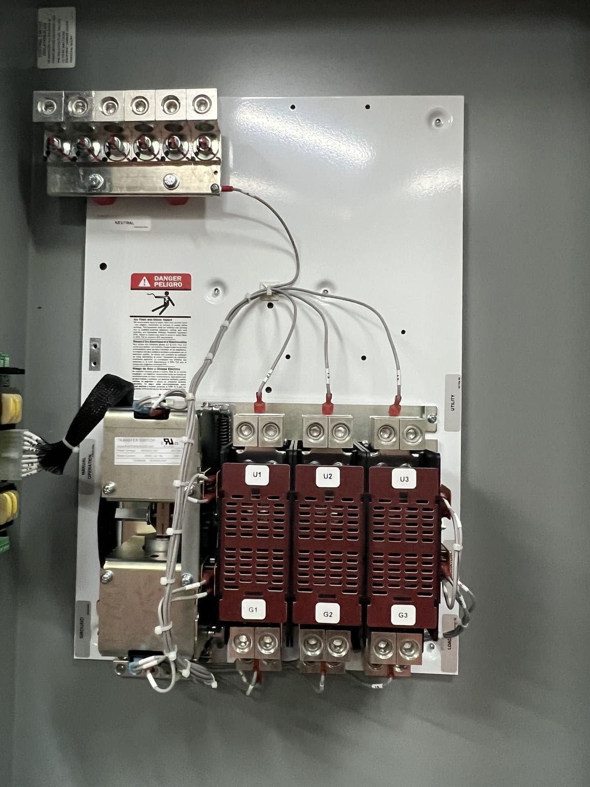 Thomson 400 Amp 3 Poles NEMA 3R Outdoor - Automatic Transfer Switch 208-240v 5