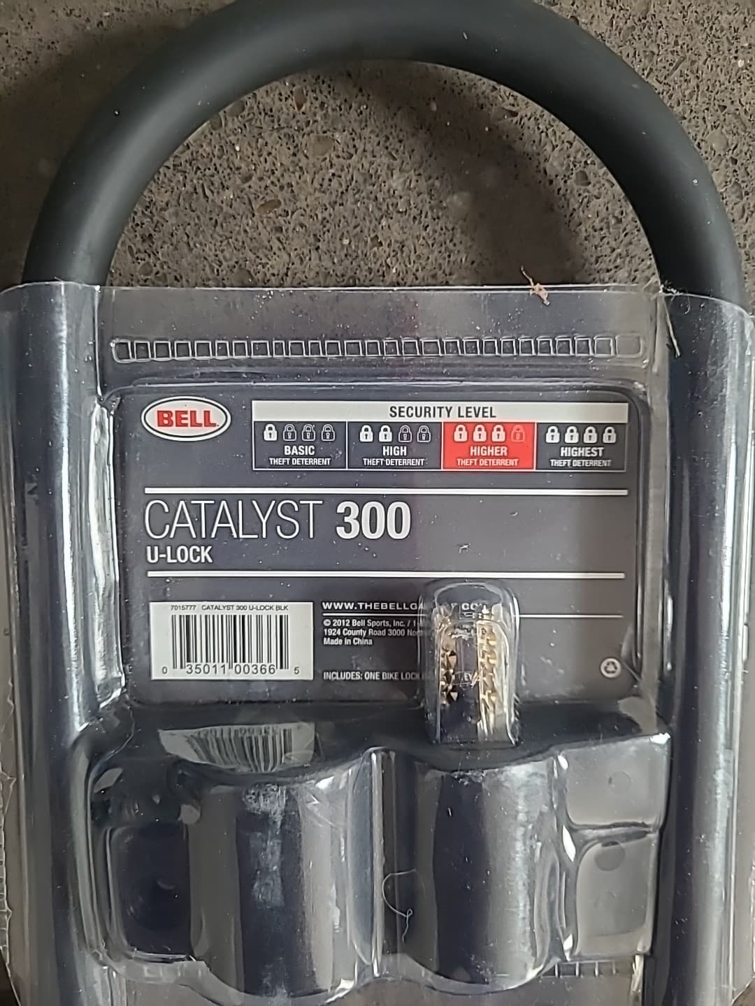 Bell U-Lock Catalyst 300 Bicycle Lock 12mm Hardened Steel with 2 Keys Level 3 4