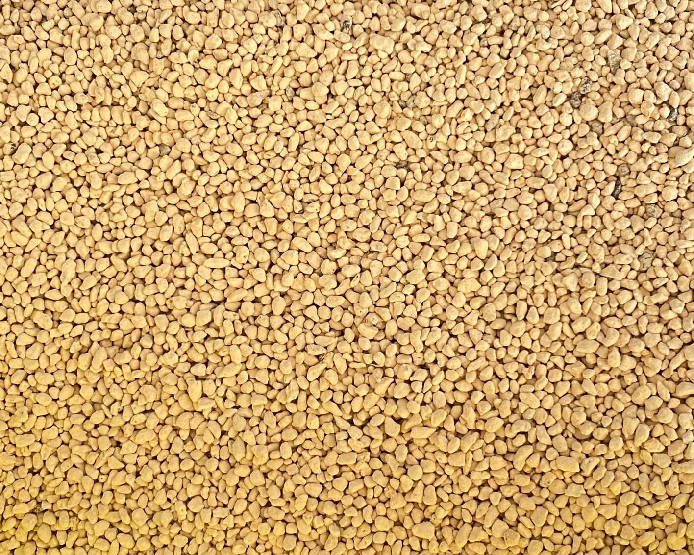 Japanese Kanuma Soil for Bonsai & Acid Loving Plants - Shohin Size 17 Liter  2