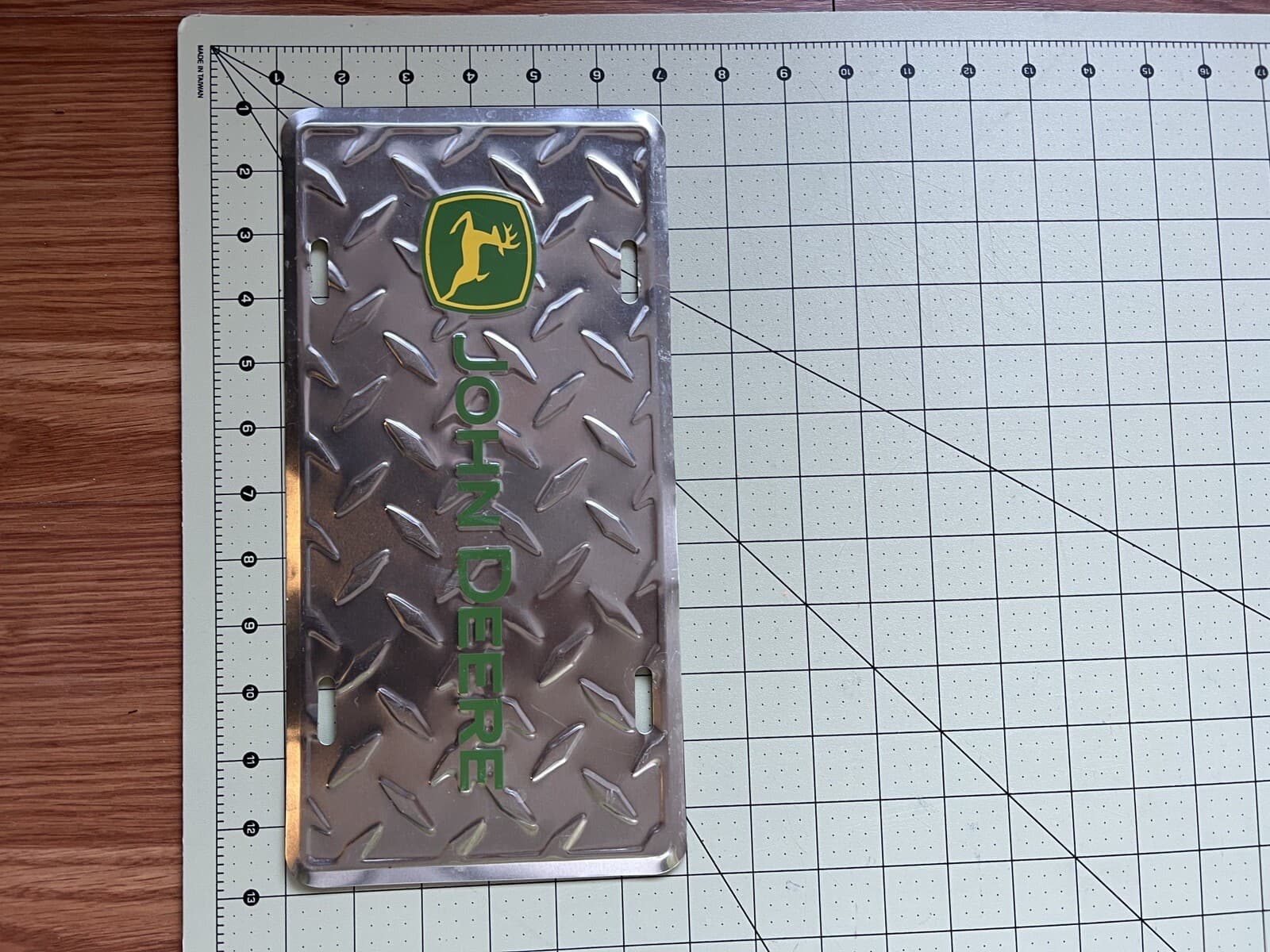 JOHN DEERE SILVER LICENSE PLATE 3