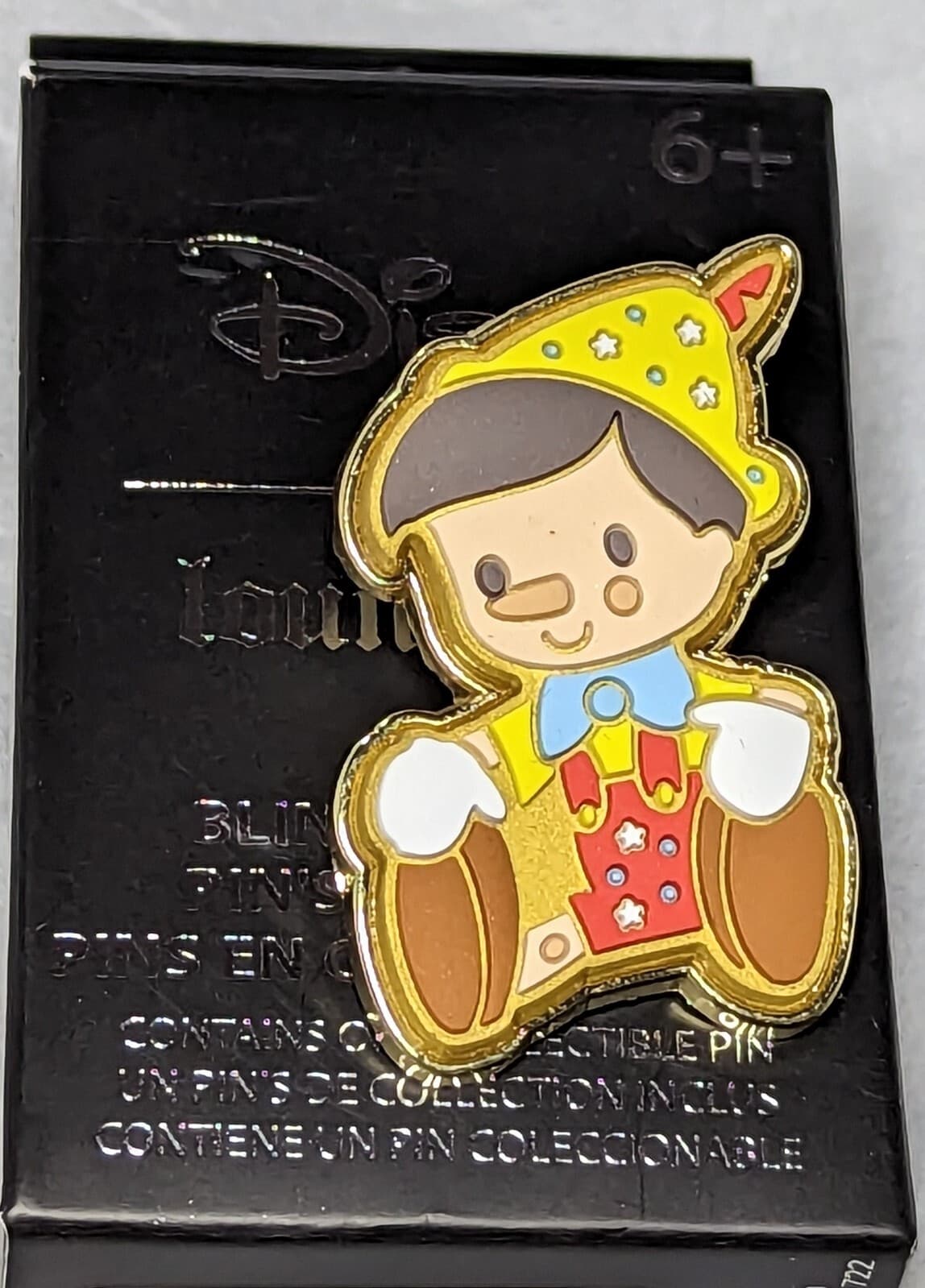 Loungefly Disney Sugar Cookie Portrait Free-D Blind Box Pin - Pinocchio - Opened 3