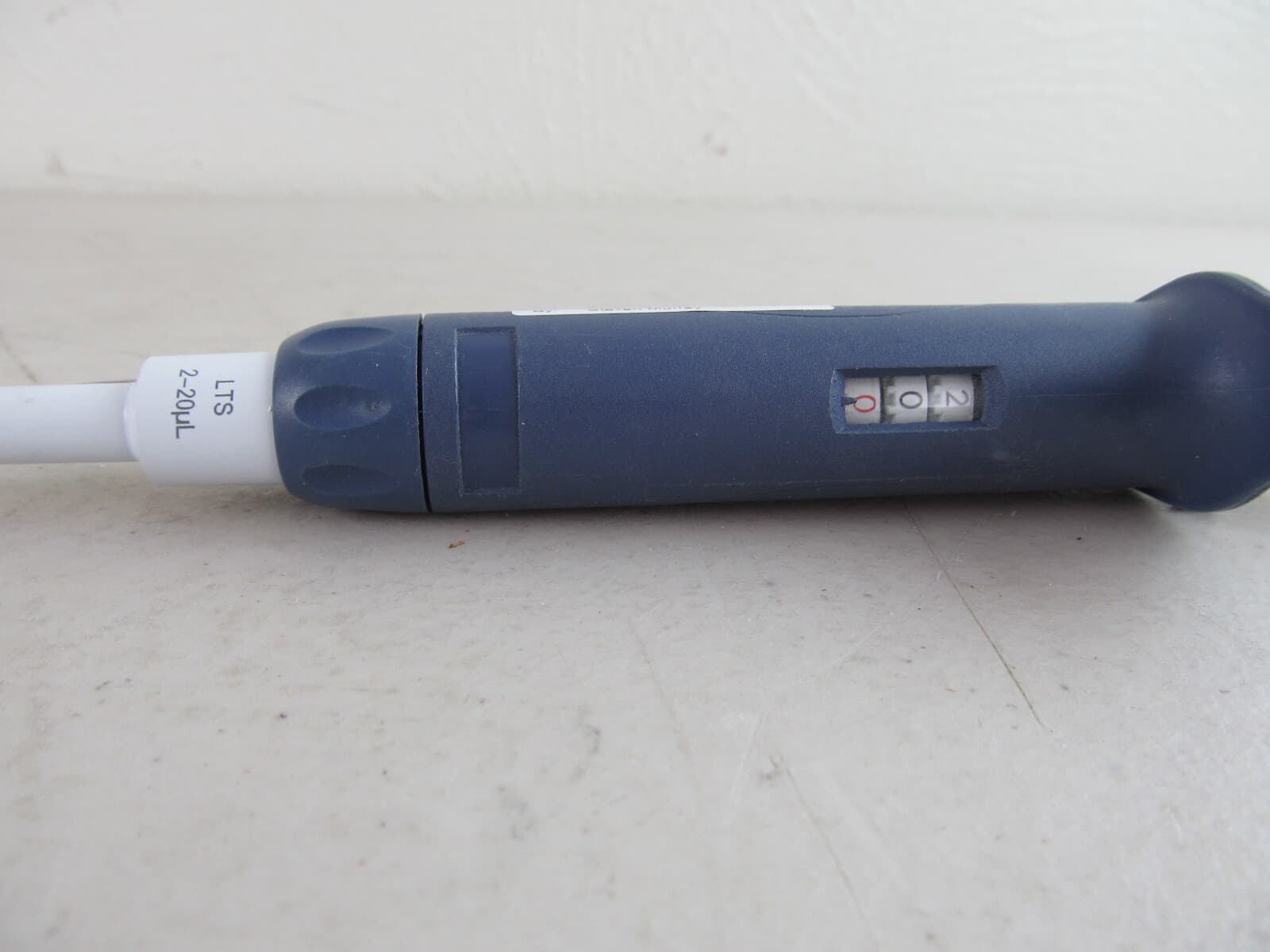 Rainin Pipet-Lite LTS 2-20µL L20 Single Channel Manual Pipette 3