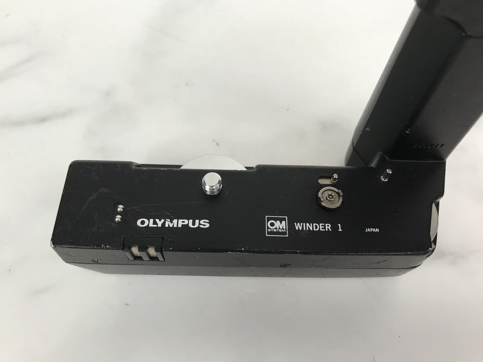 Olympus OM Winder 1  Japan 2
