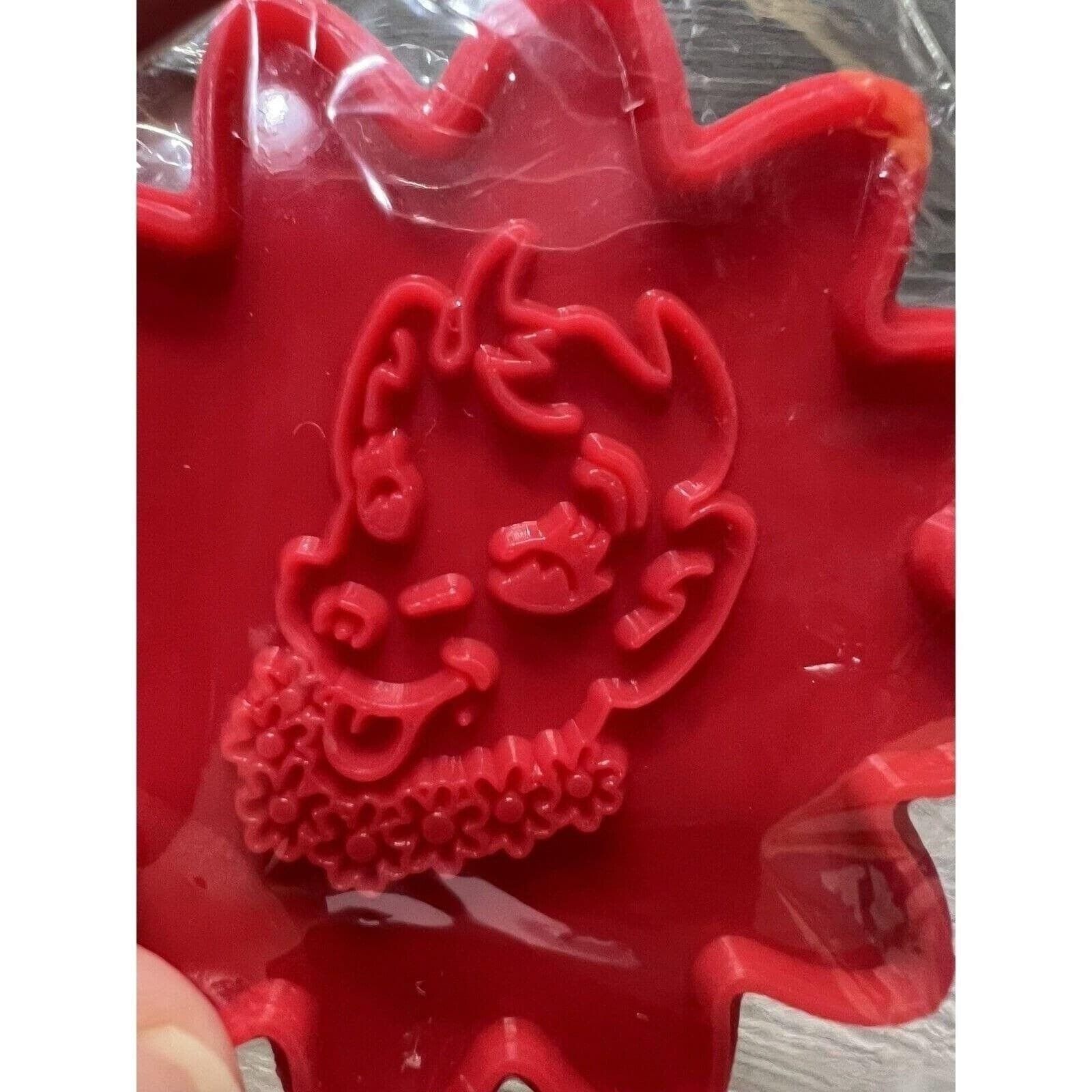 Vintage Borden Milk Elsie the Cow Cookie Cutters Set of 2 in Original Packaging 5