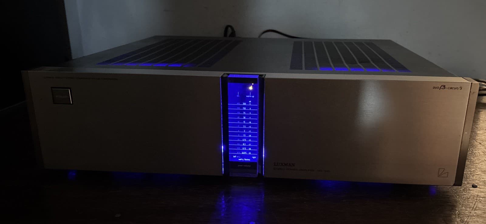 Luxman MX-100 Stereo Power Amplifier - Works Great - Custom Blue Led Lights 3