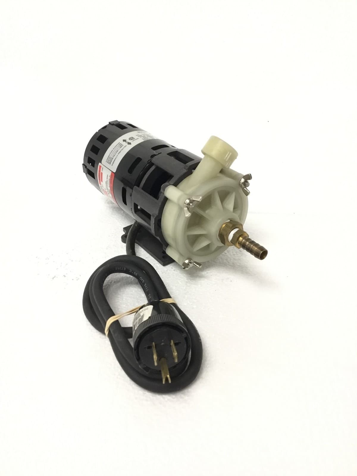 March MFG MDXT-3 Seal-Less Centrifugal Magnetic Pump 3500 RPM, 1/25 HP, WORKING 4