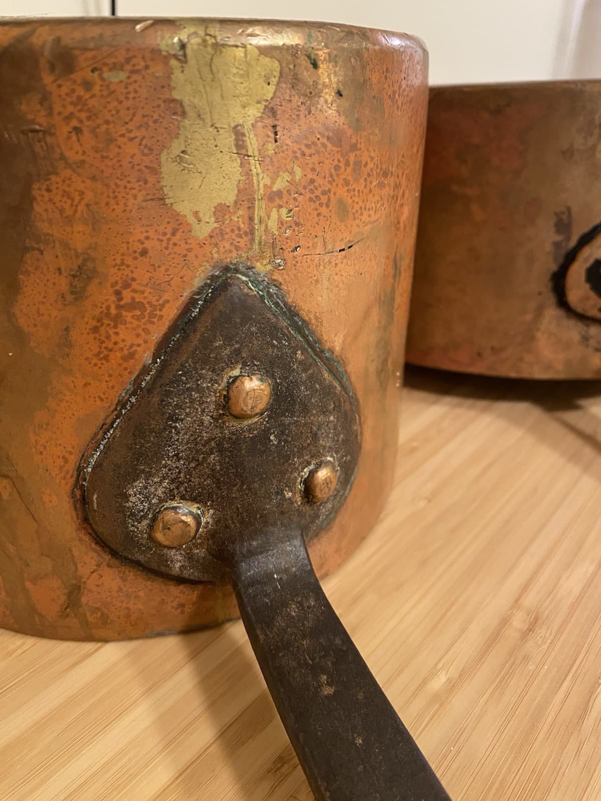 Two Antique Copper Pots - ‘Primitive’ - 8.5x4.5 -8x5.5 3