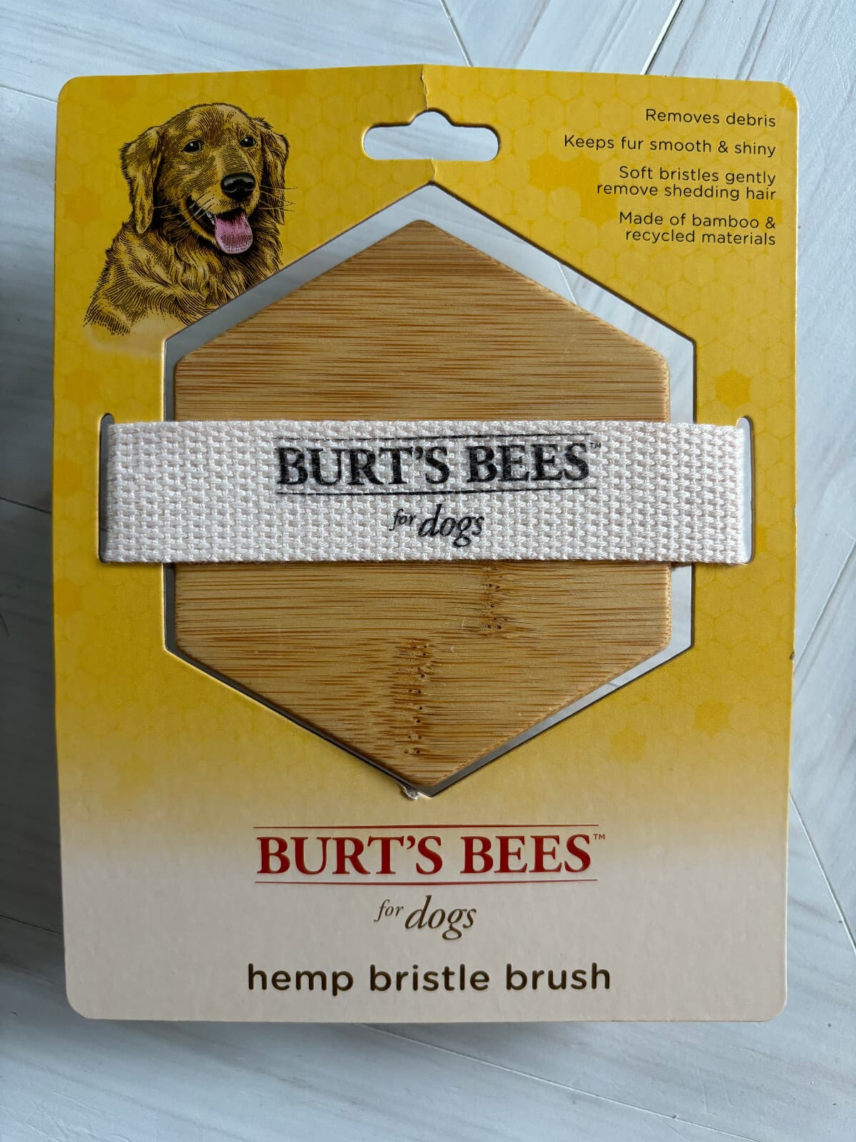 New Burt's Bees Hemp Brush for Dogs Made From Bamboo & Recycled Materials