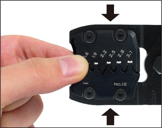 Handy CRIMPING TOOL SET, 3 inter-changeable die plates Japanese ENGINEER PAD-02 4