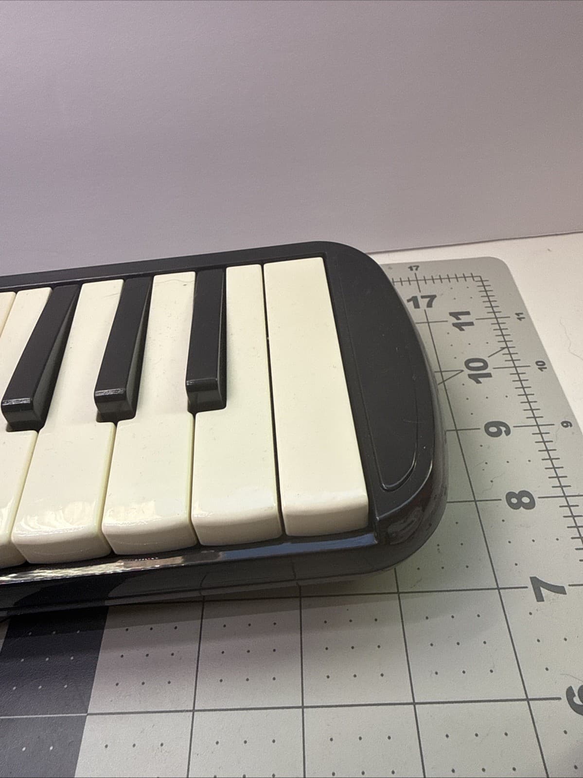 Brand New Melodica with 32 Pianno Keys Only 3