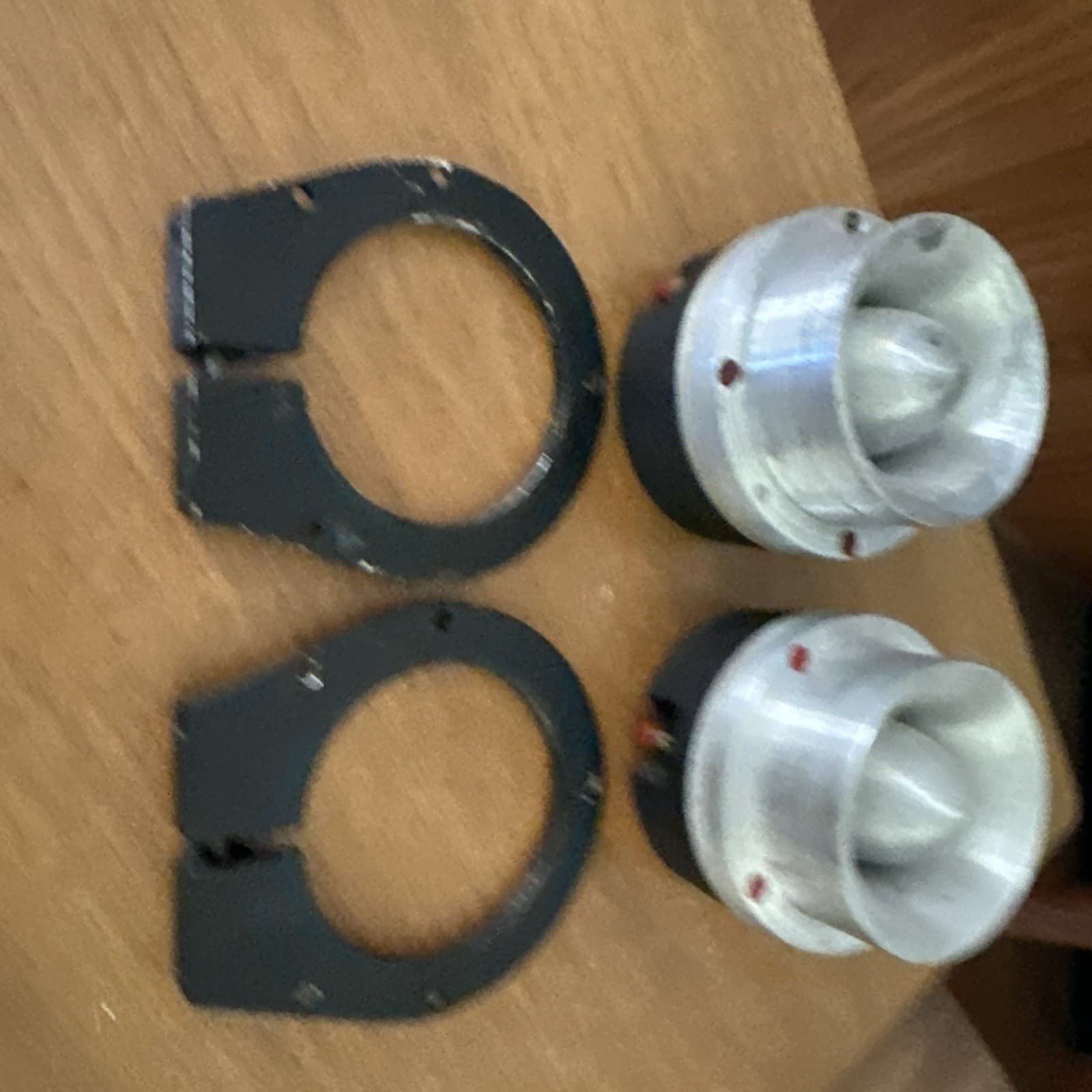 Vintage Pair of JBL 075  16 Ohms Bullet Tweeters : S/N 47322 40324 5