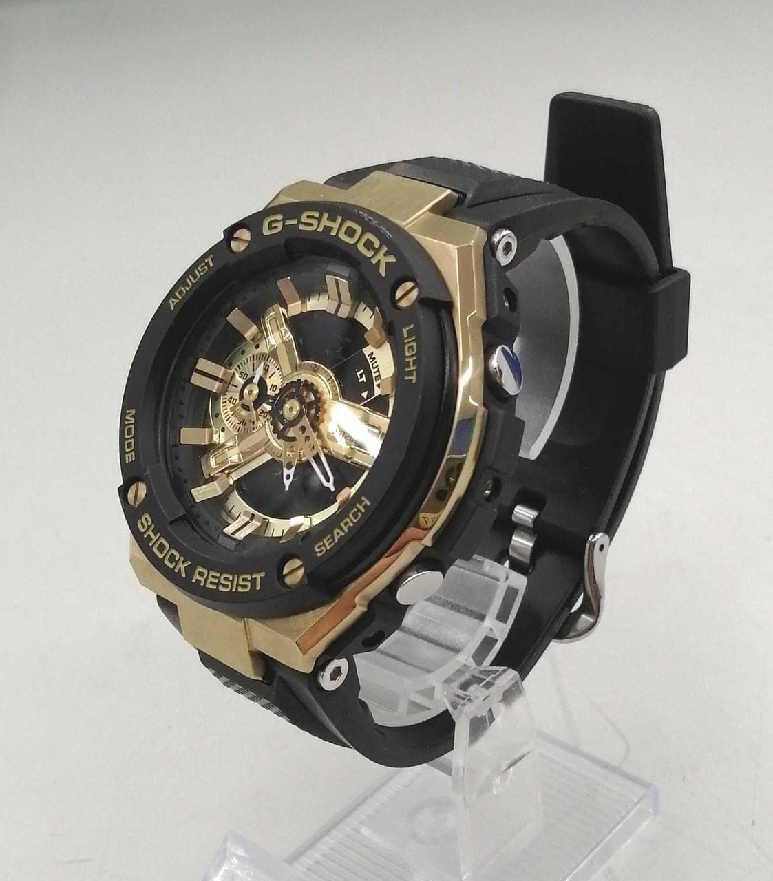 Quartz analog wristwatch CASIO model number: GST-400G-1A9JF 2