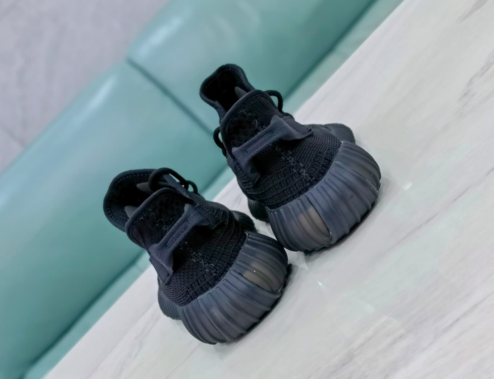 Adidas Yeezy Boost 350 V2 Onyx Black HQ4540 6