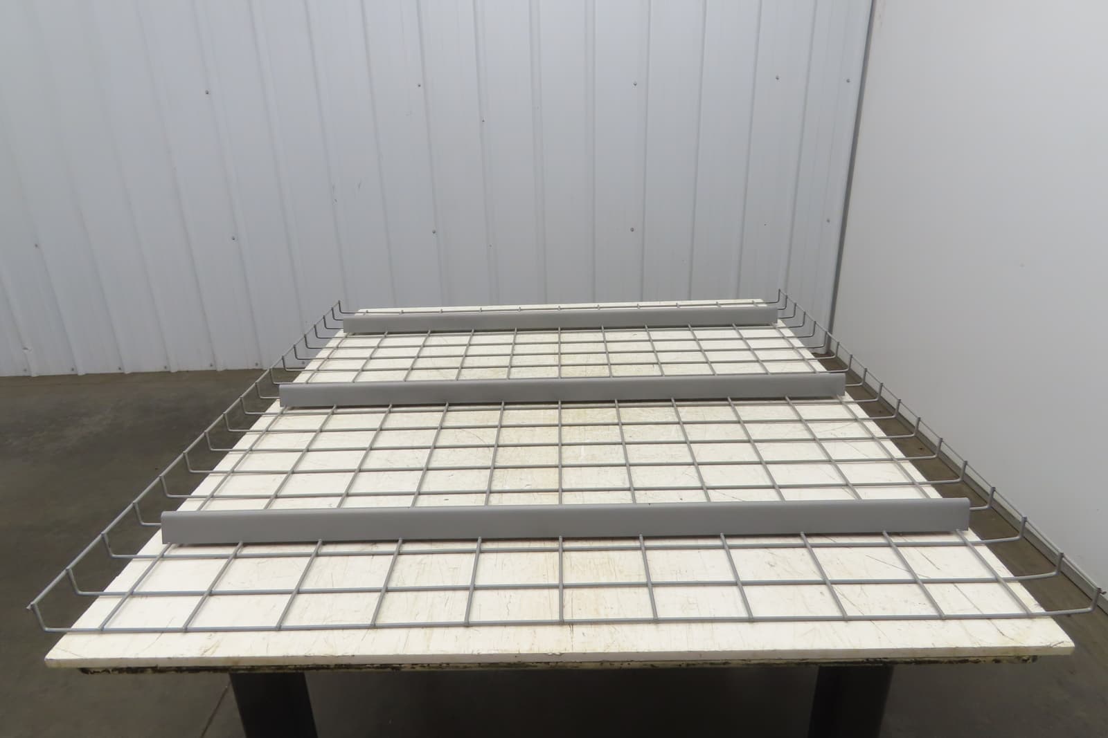 New Pallet Rack Wire Deck 44x46" Waterfall 3 Step Channel Racking 2500lb Mesh 5