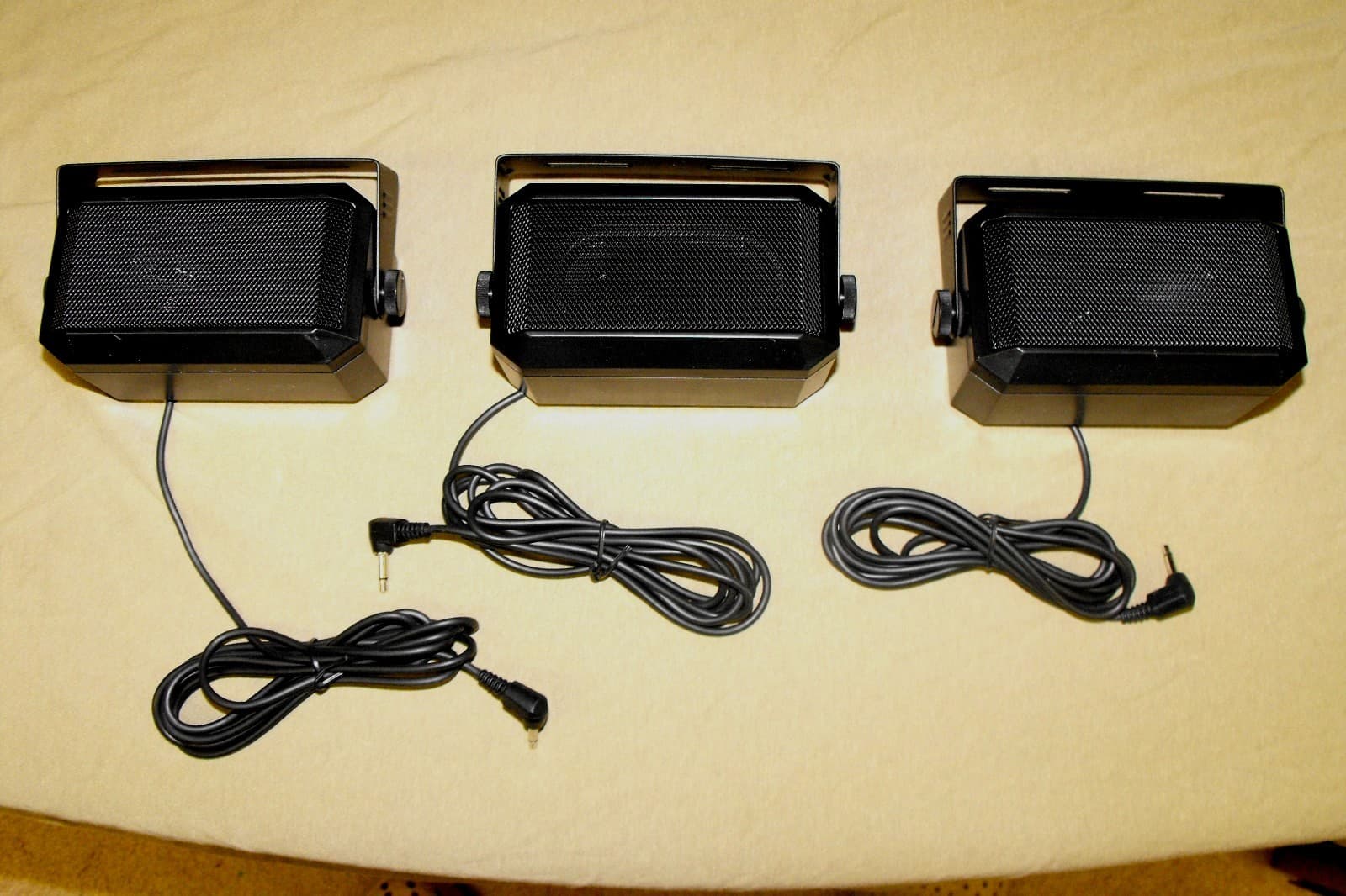 YAESU   STYLE EXTERNAL SPEAKER ham cb communication HAM MOBILE   