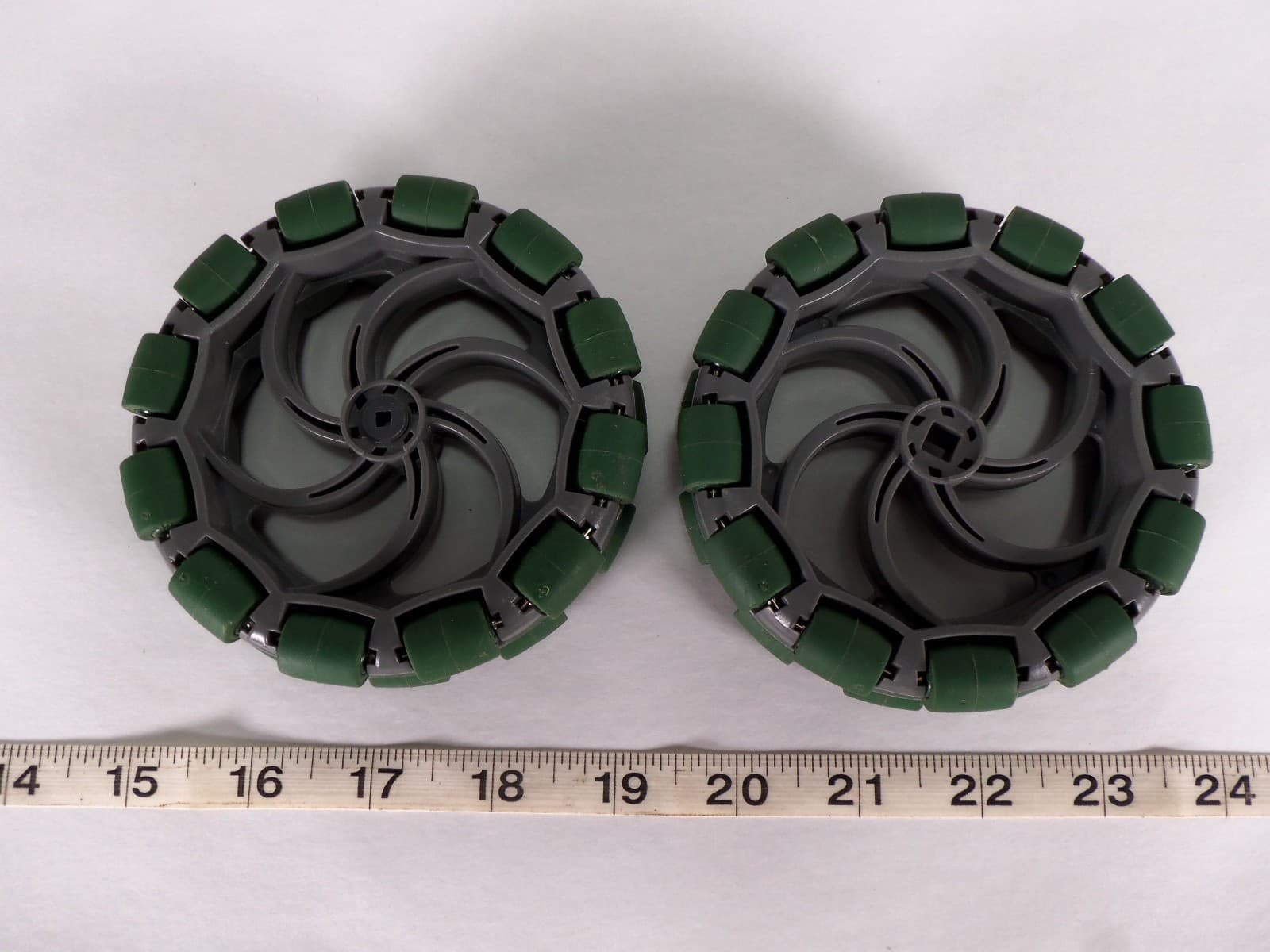 Lot of 2 Vex 4" Omni-Directional Wheel Green Robots Robotics Battle Bots 2