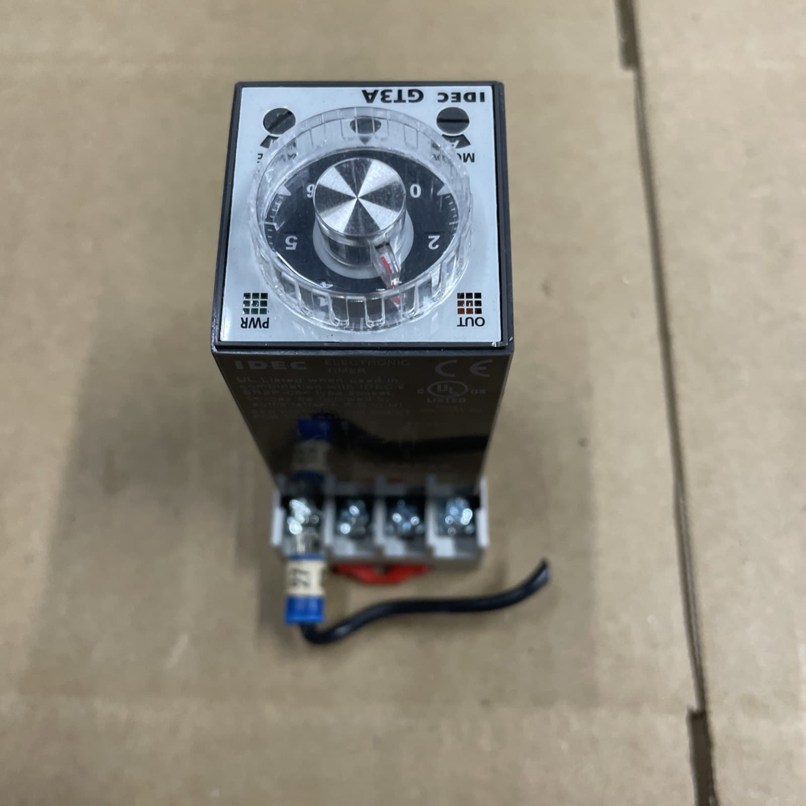 IDEC GT3A-3AF20 ELECTRONIC TIMER VOLTAGE 100-240VAC SEE PICS 4