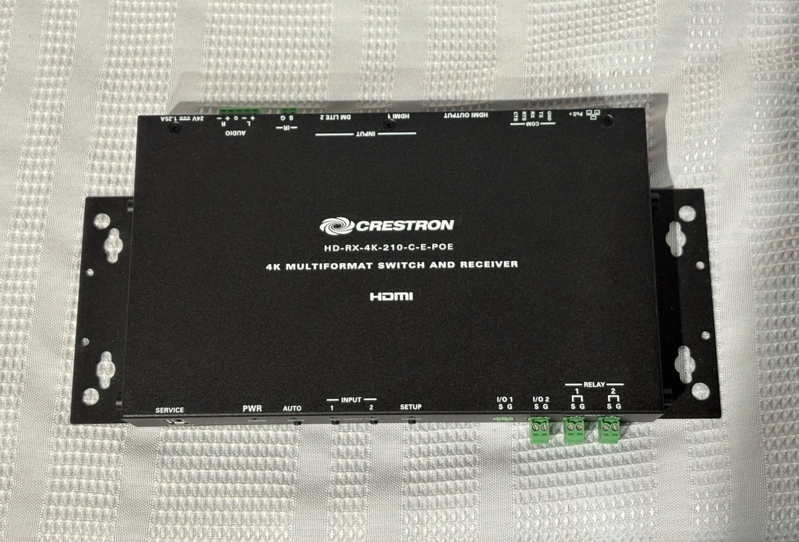 Crestron HD-RX-4K-210-C-E-POE DMPS Lite 4K 2x1 AV Switch and Receiver with PSU 2